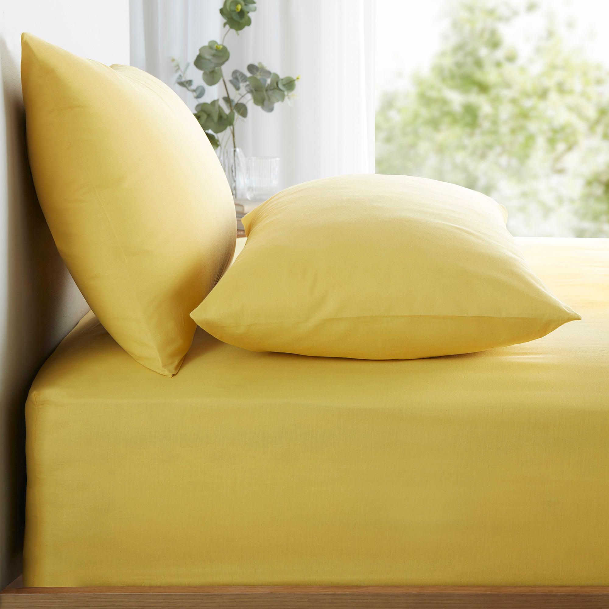 Appletree 100% Pure Cotton Fitted Bed Sheet - 28cm Deep Pocket, Yellow - Soft & Breathable Bedding for Twin, Full, Queen & King Size Mattresses - Perfect for Home, Hotel, Dorm & Guest Room