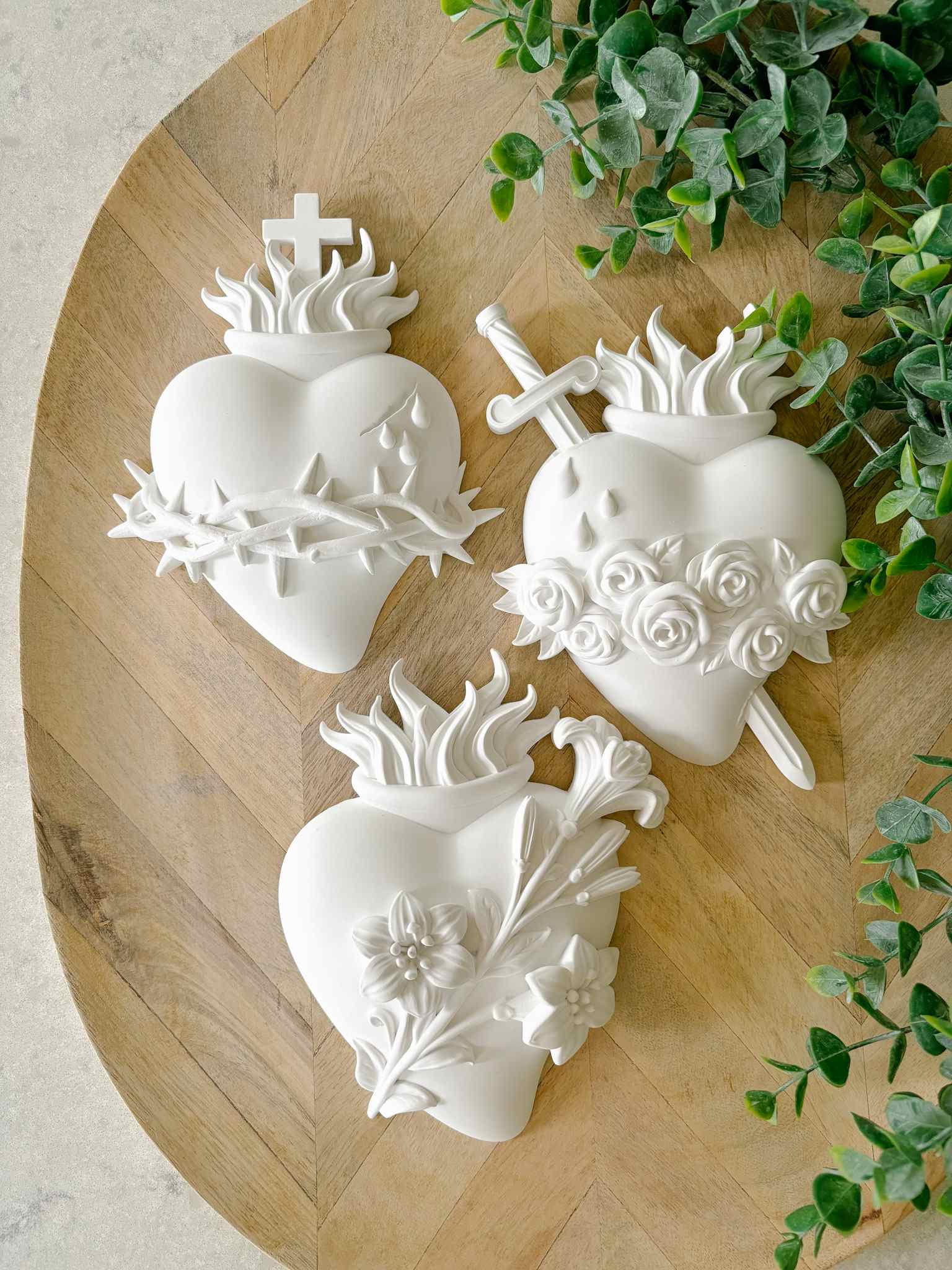 Hearts of the Holy Family - White Religious Wall Art for Home Decor & Church - Perfect for Christian Gifts, Bedroom & Prayer Room Inspiration