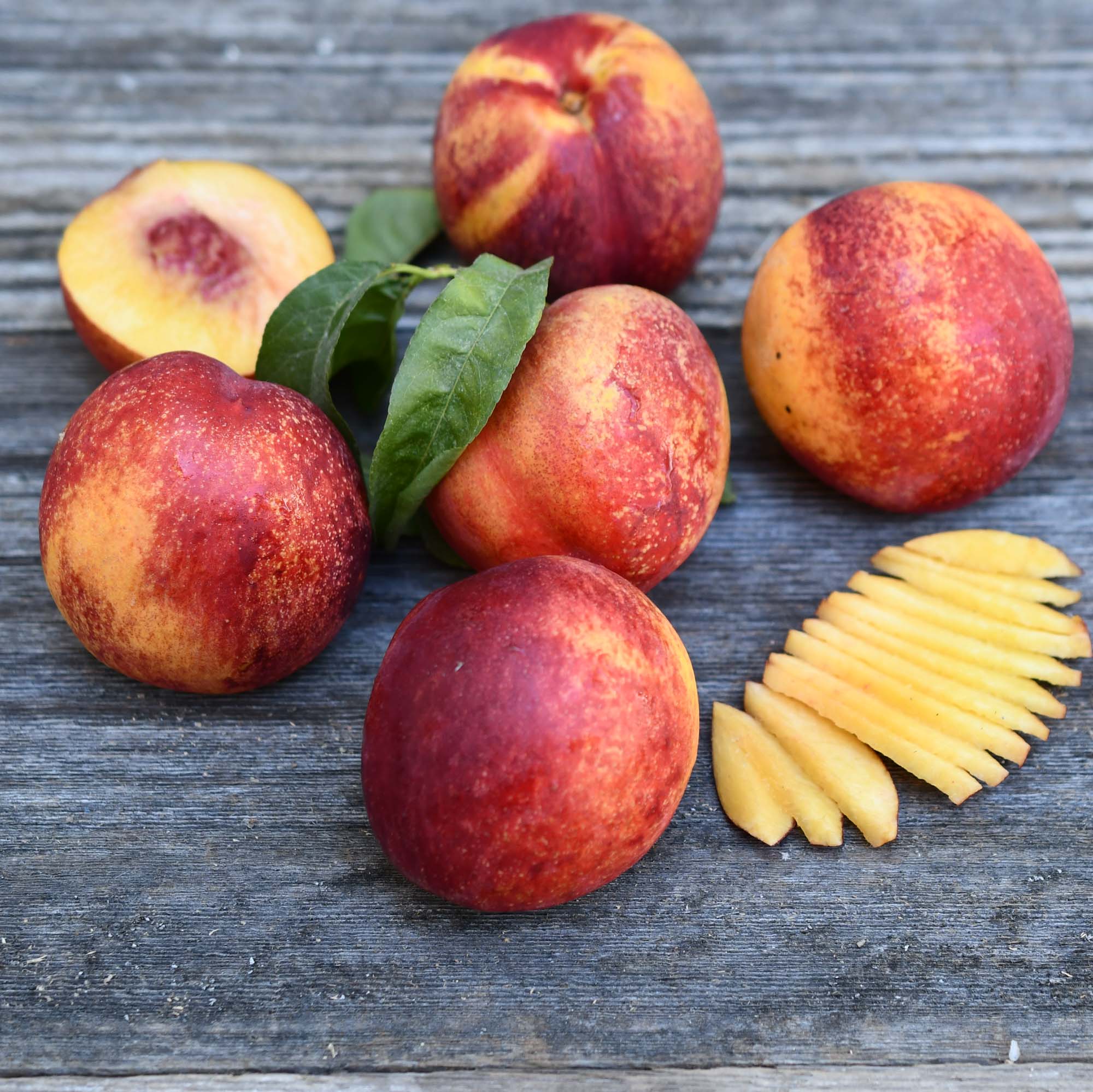 Organic Fantasia Nectarines - Fresh, Juicy & Sweet | Pre-Order Now for Summer BBQs, Healthy Snacks & Fruit Salads