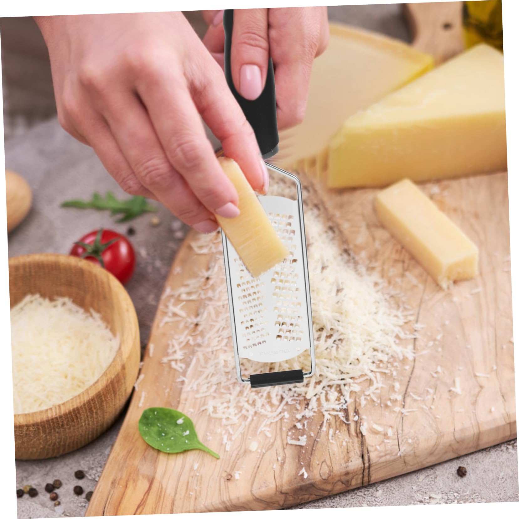 Hemoton Multifunctional Plastic Kitchen Grater Tool - Vegetable Chopper, Slicer, Potato Cutter, Ginger Grater for Efficient Food Prep in Home Kitchens