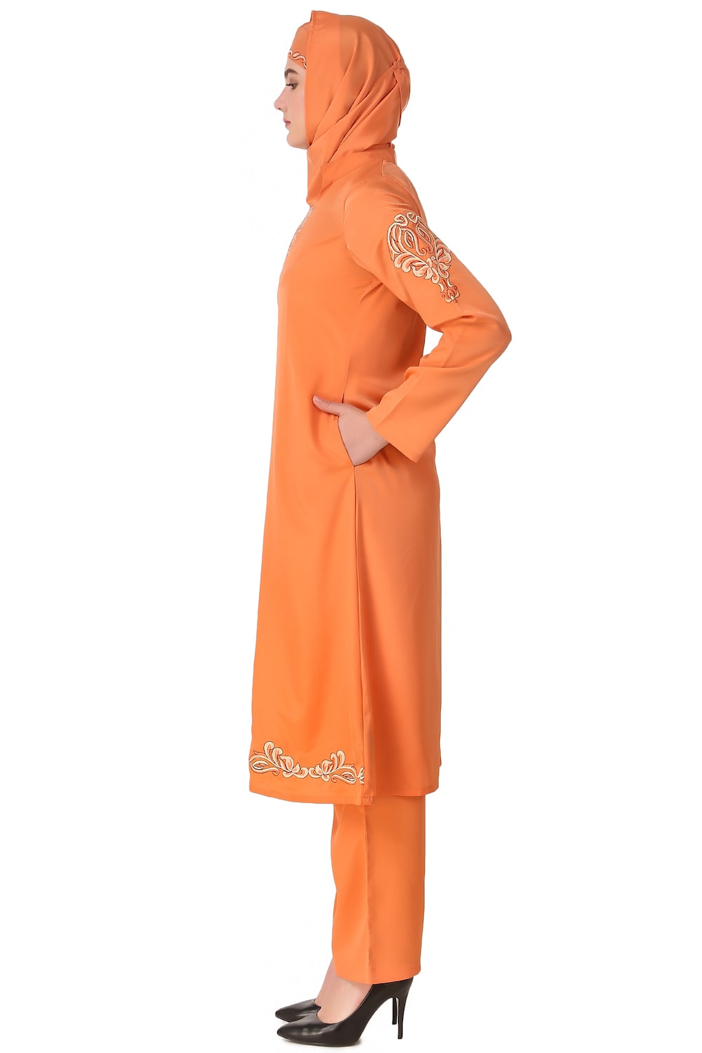 Stylish Basheera Salwar Kameez for Women - Traditional Pakistani/Indian Ethnic Wear - Perfect for Weddings, Festivals & Special Occasions