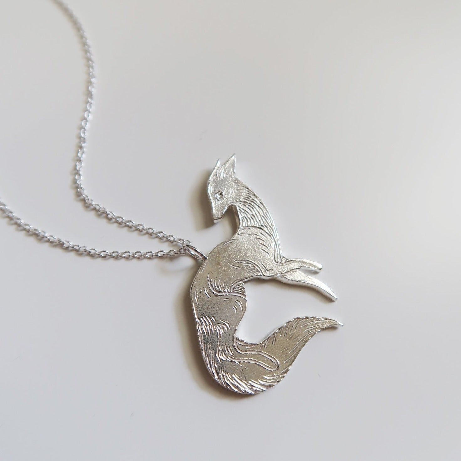 Elegant Fox Pendant Necklace for Women - Sterling Silver Jewelry Gift for Her - Perfect for Casual Wear, Date Nights & Special Occasions