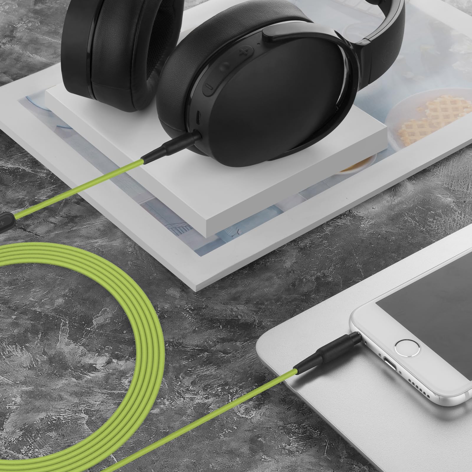 Geekria 3.5mm Replacement Audio Cable with Mic - Compatible with Skullcandy Hesh Evo/3, Crusher Evo, Grind, Riff 2 - Stereo Aux Cord with Inline Microphone & Volume Control (4ft/1.2m) - Perfect for Gaming, Music, Calls & Travel Accessories