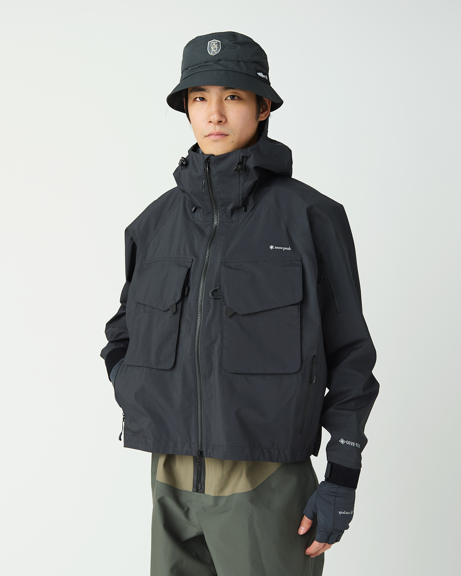 SR 1 GORE-TEX Storm Shield Waterproof Wading Jacket for Fishing & Outdoor Adventures - All-Weather Protection for Hiking, Hunting & Extreme Conditions