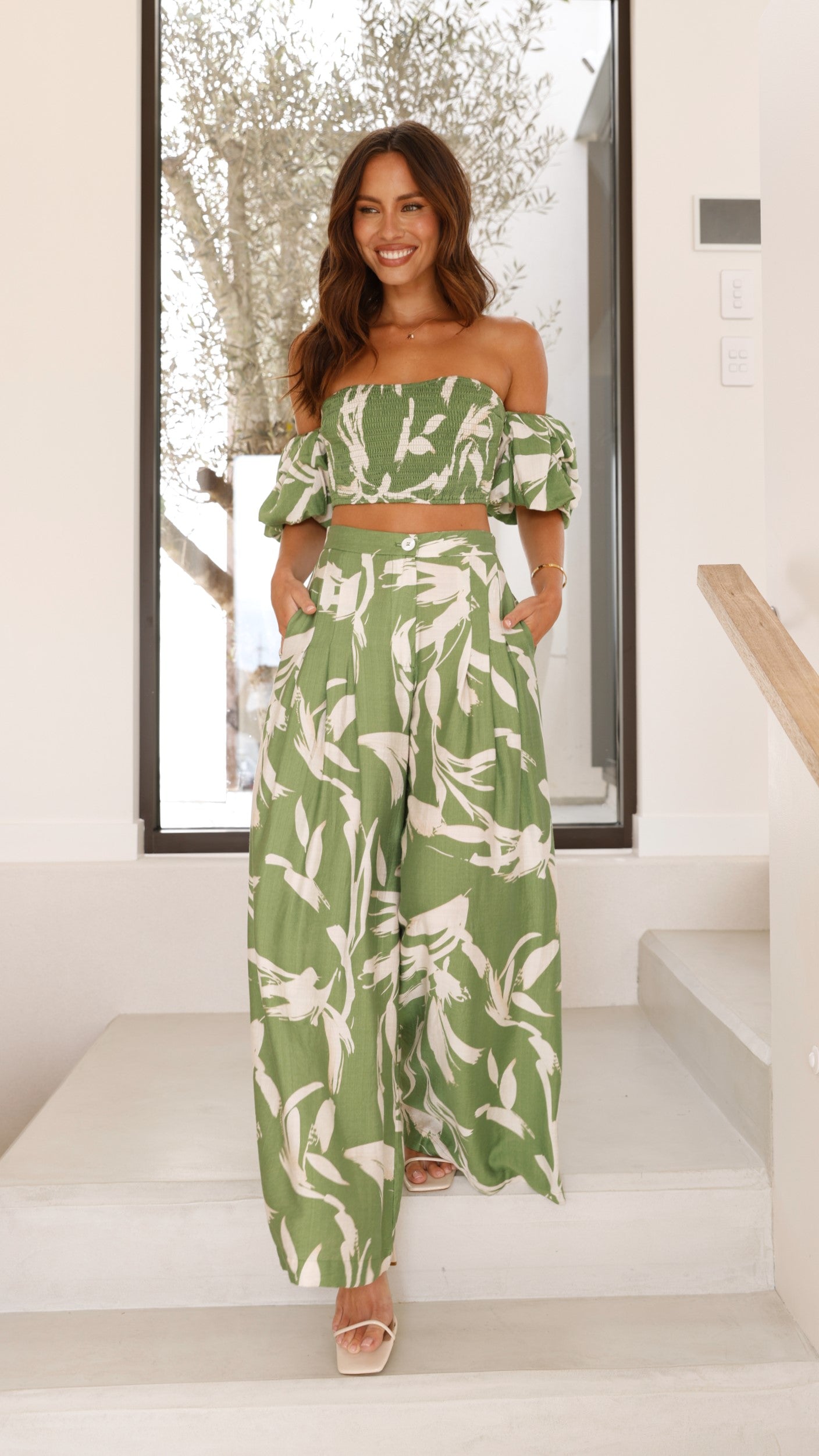 Callison Women's Green Print Crop Top and Pants Set - Stylish Matching Outfit for Casual Wear, Yoga, and Summer Fashion