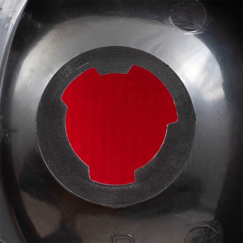 1997-2001 Jeep Cherokee Replacement Taillights Set - Driver & Passenger Side (Part #4897399AA & 4897398AA) - Perfect for Night Driving, Off-Road Adventures & Vehicle Restoration Projects