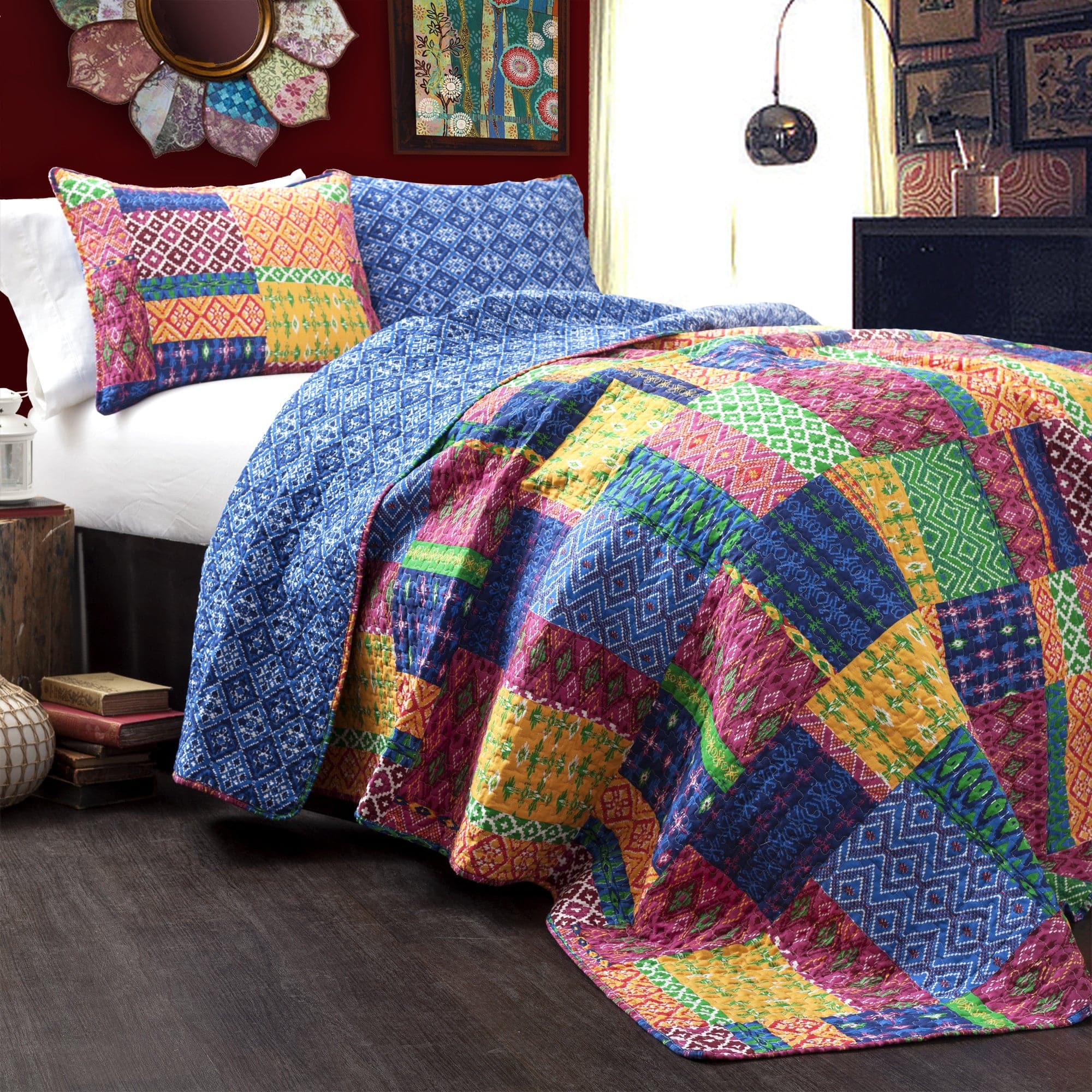 Misha 3-Piece Quilt Set - Queen Size Bedding, Soft Microfiber Comforter with Pillow Shams - Perfect for Cozy Bedrooms, Guest Rooms & Home Decor