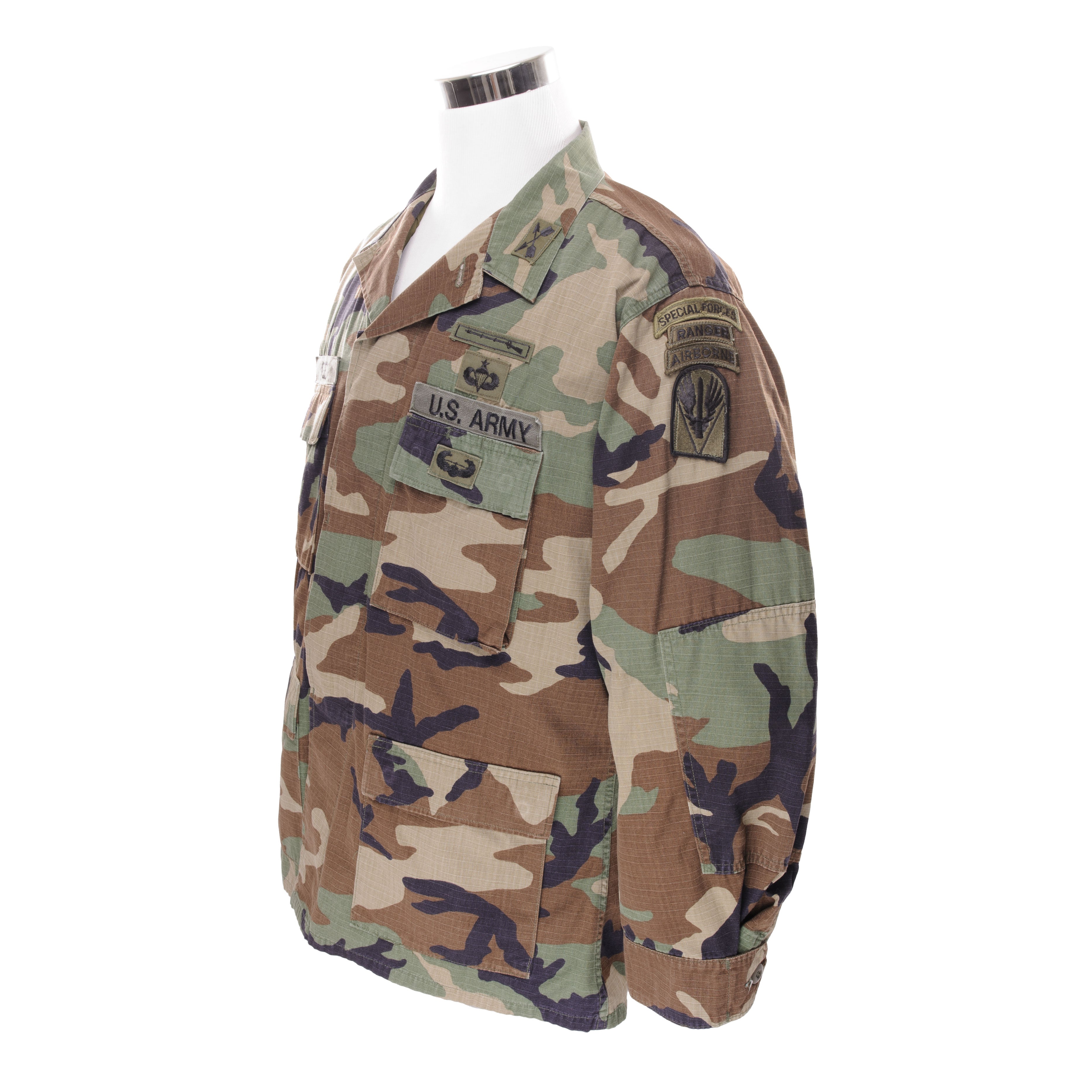 Vintage US Army Woodland Camo Combat Jacket with Special Forces Patch - 1996 Large Size | Military Surplus, Outdoor Adventure, Tactical Gear, Hunting & Airsoft