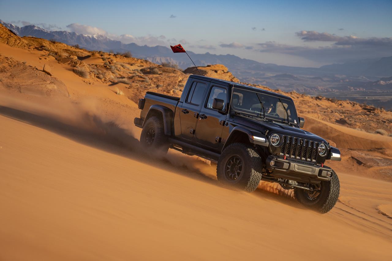 2023 Jeep JT Fox Factory Race Series 3.0 Rear Shocks - High Performance Off-Road Suspension for Jeep Gladiator JT - Perfect for Rock Crawling, Overlanding & Extreme Terrain Adventures
