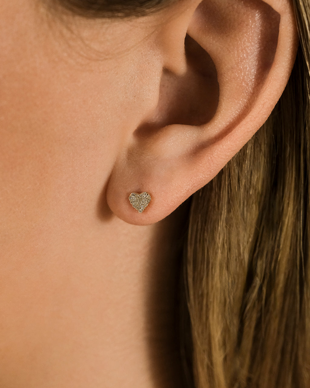 14K Gold Diamond Heart Stud Earrings for Women - Dainty Valentine's Day Gift, Anniversary Jewelry - Perfect for Romantic Dates & Special Occasions