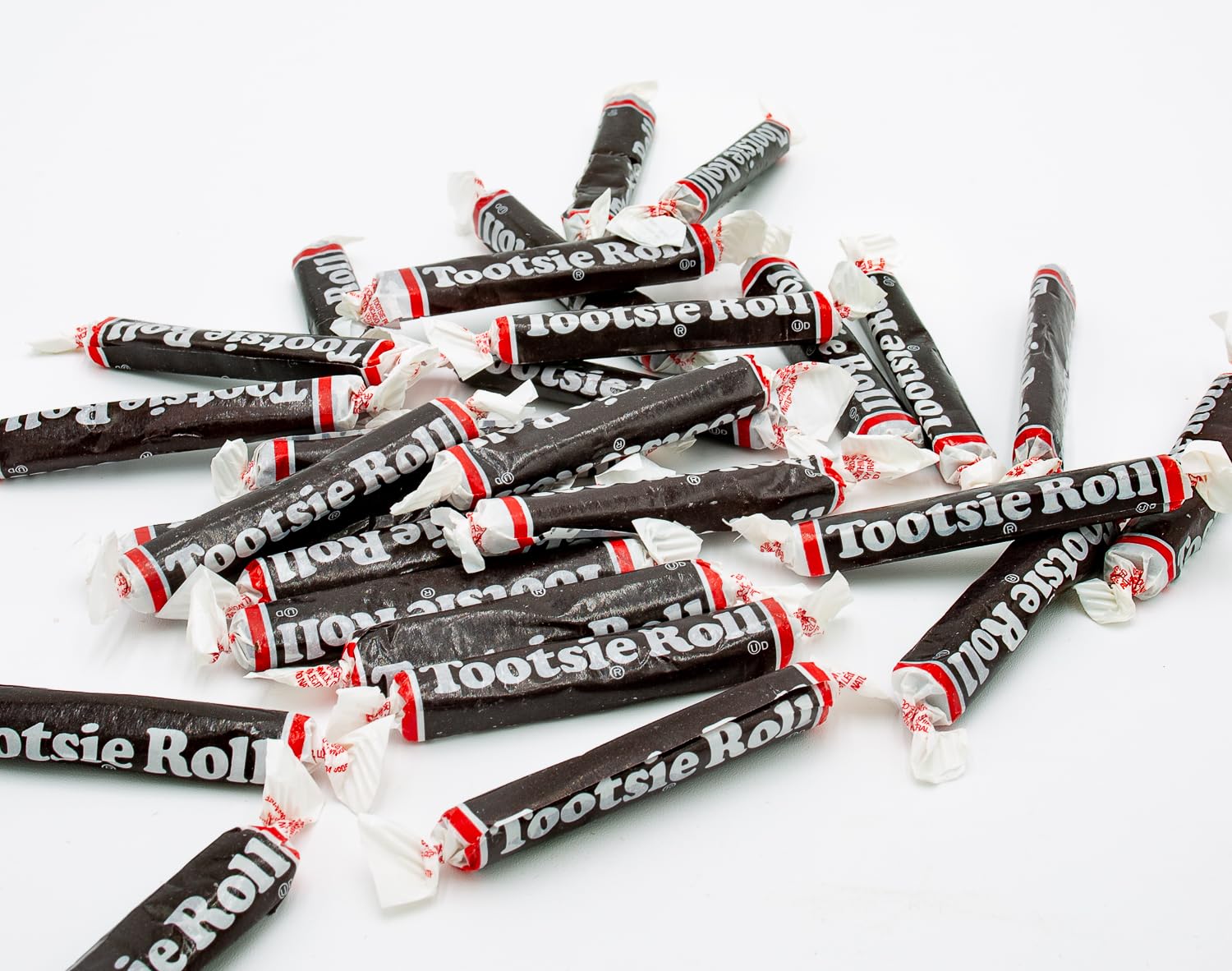 Bulk Tootsie Rolls Juniors Taffy Candy 2 lb Bag - 84 Individually Wrapped Gluten-Free Chocolate Chewy Candies | Perfect for Halloween, Birthday Parties & Office Treats