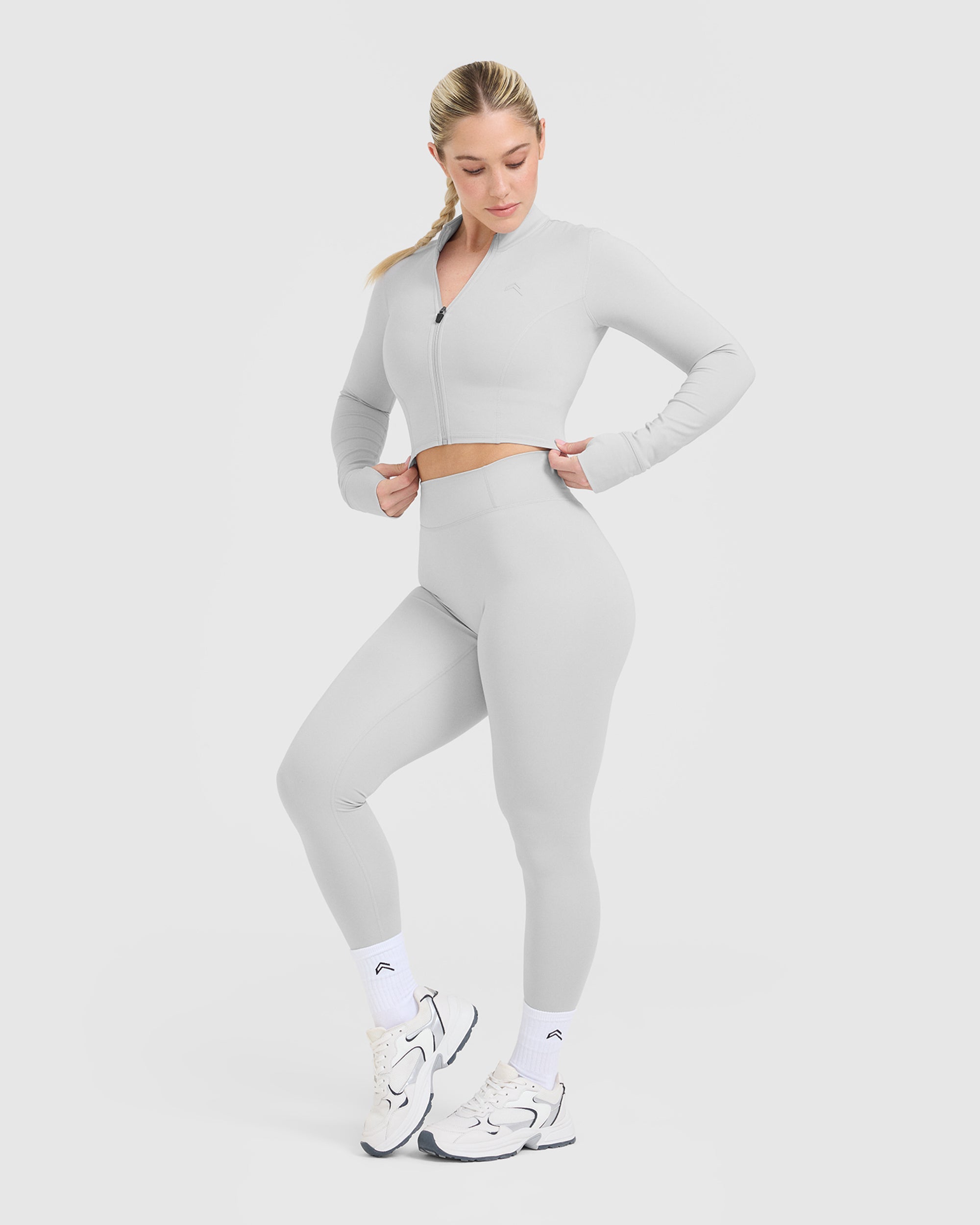 Timeless Light Grey Crop Jacket for Women - Stylish Outerwear for Spring & Fall Fashion | Perfect for Casual Outings, Date Nights & Office Wear