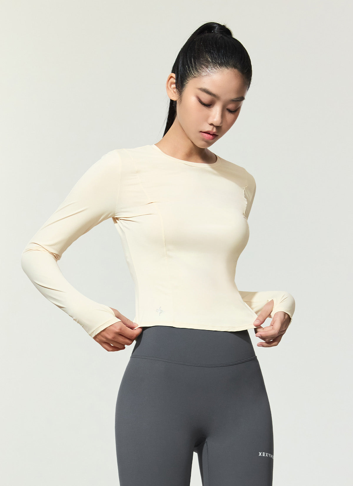 Breathable Cooling Princess Finger Hole Long Sleeve Shirt - Perfect for Yoga, Running & Outdoor Activities