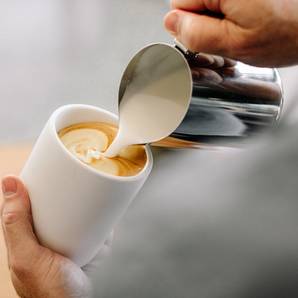 Fellow Eddy Milk Frothing Pitcher - 12oz Stainless Steel Milk Steamer for Latte Art & Coffee Baristas | Perfect for Home Espresso Machines & Professional Coffee Shops