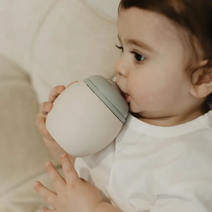 Elhee Leak Proof Training Cup – 8oz / 240ml Spill-Proof Sippy Cup for Toddlers | BPA-Free Baby Drinking Cup for Daycare, Travel & On-the-Go Use