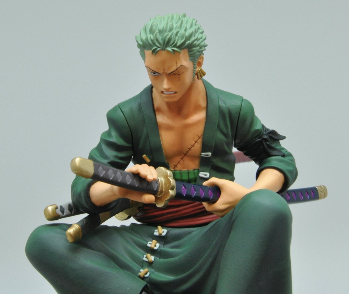 One Piece Roronoa Zoro PVC Action Figure - New World Version Eternal Calendar Collectible for Anime Fans | Perfect for Display, Gifts, and Anime Collections