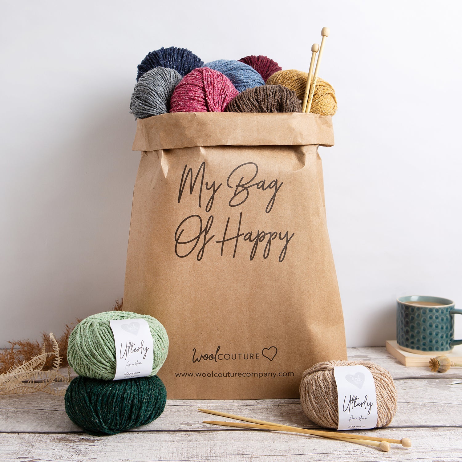 Christmas Gonk Blanket Knitting Kit - DIY Cozy Holiday Blanket for Adults - Perfect for Winter Gifts, Home Decor & Festive Crafting