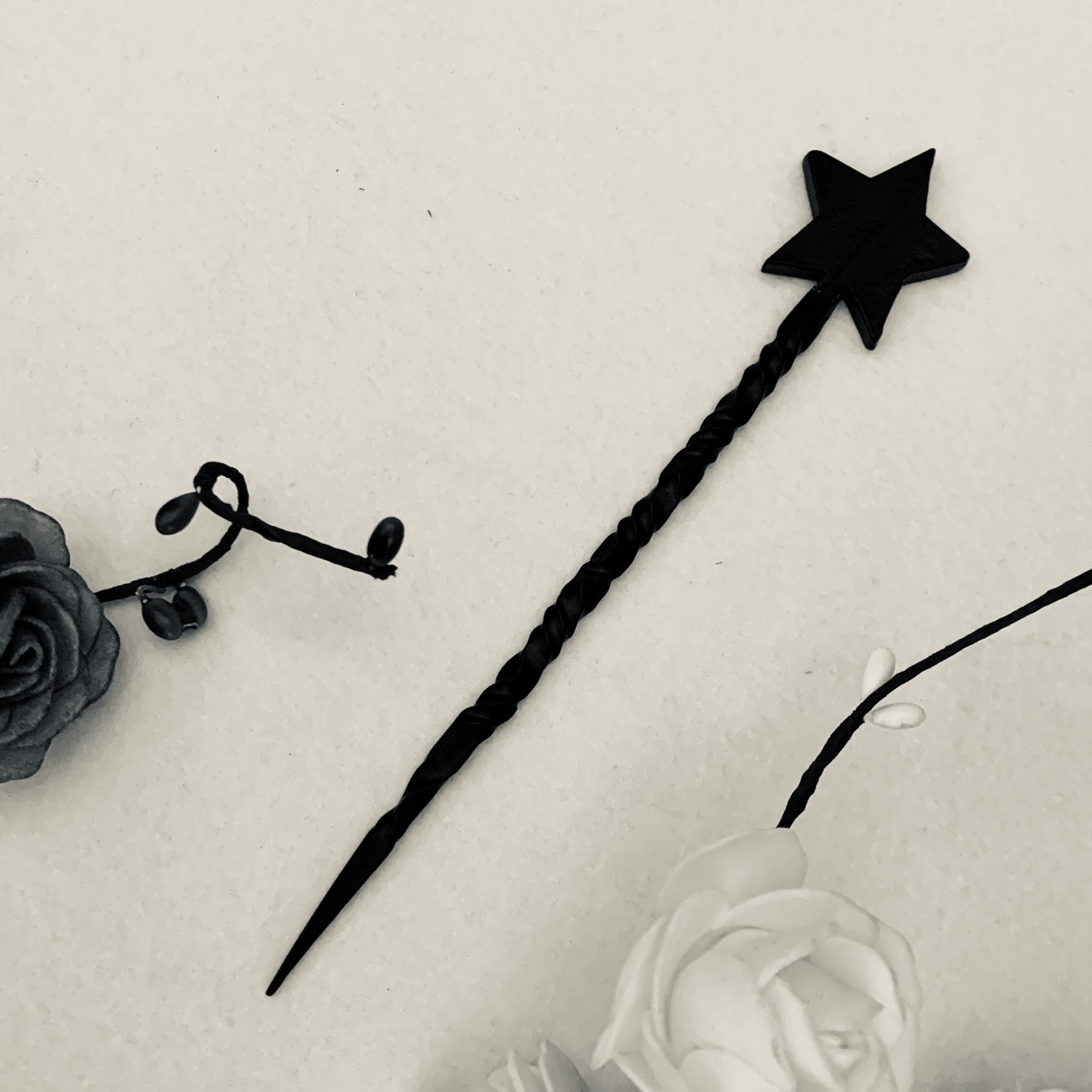 Elegant Star Hair Stick - Metal Hair Pin Magic Wand for Bridal, Cosplay & Everyday Styling | Perfect Hair Accessory Gift (1 Piece, Star Design) | Great for Weddings, Parties & Themed Events