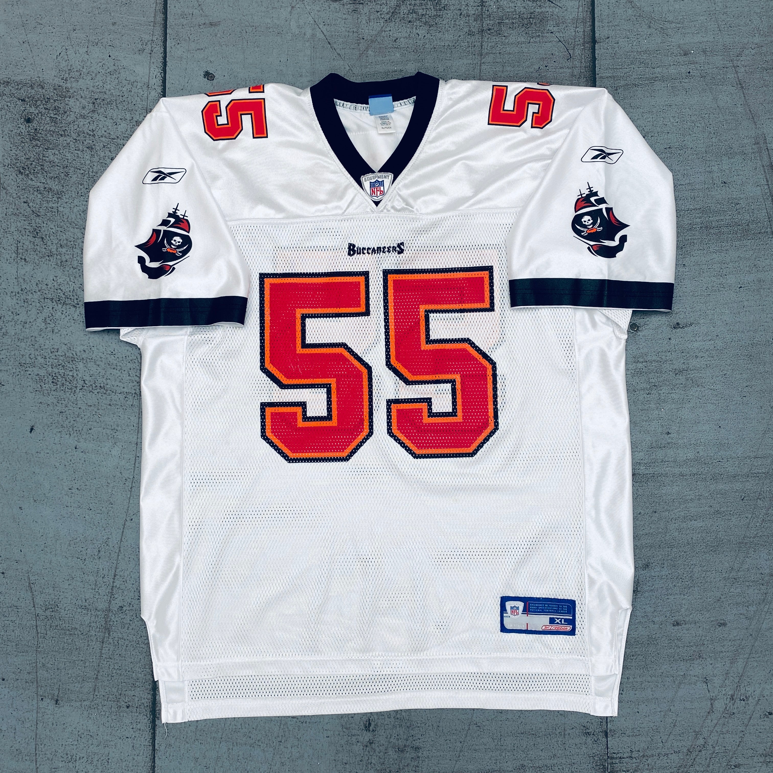 Derrick Brooks Tampa Bay Buccaneers 2002-2003 XL Jersey - Authentic NFL Football Jersey for Fans, Collectors & Game Day Outfits