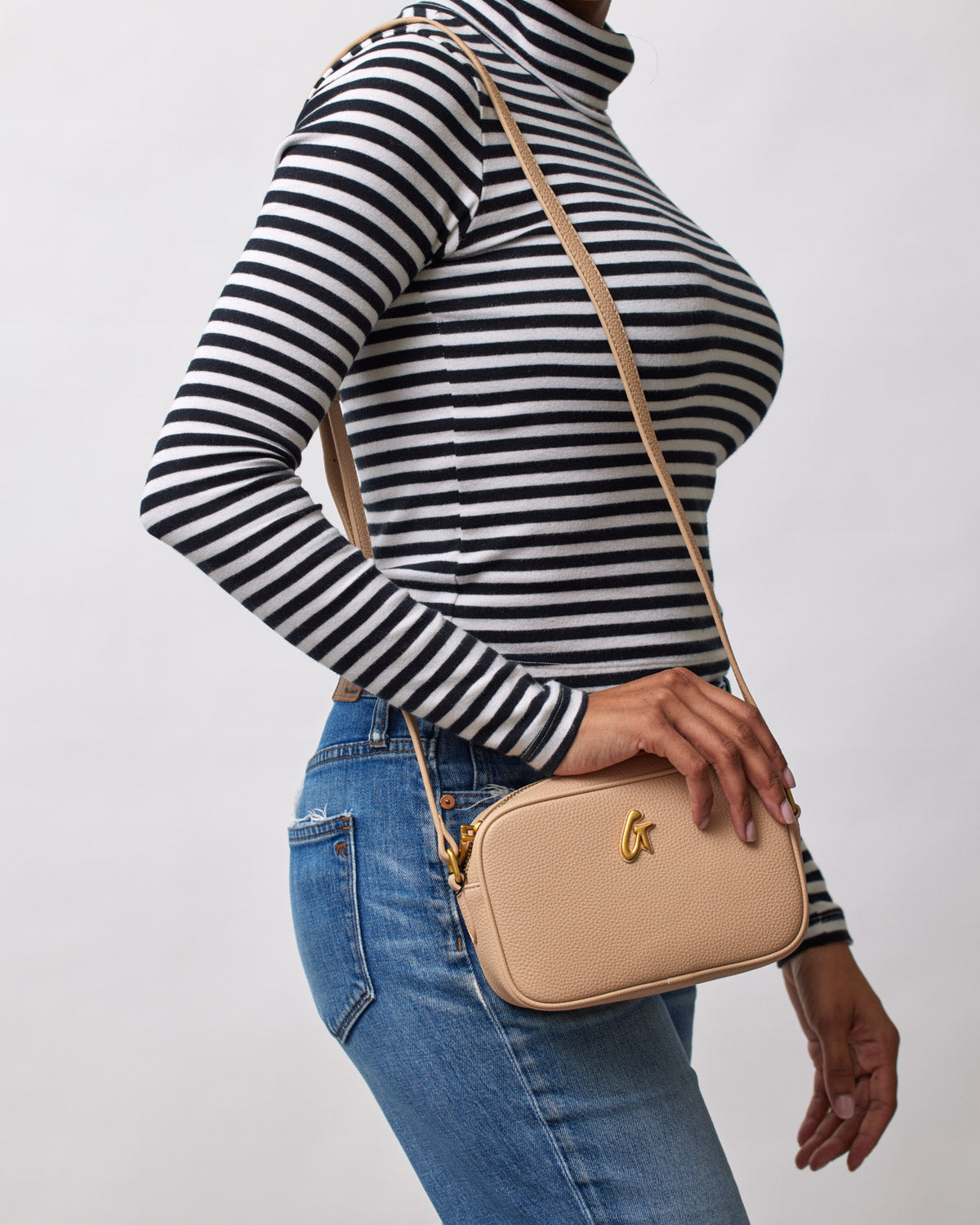 Mini Pebble Camera Bag in Nude - Stylish & Compact for Travel, Photography & Everyday Use