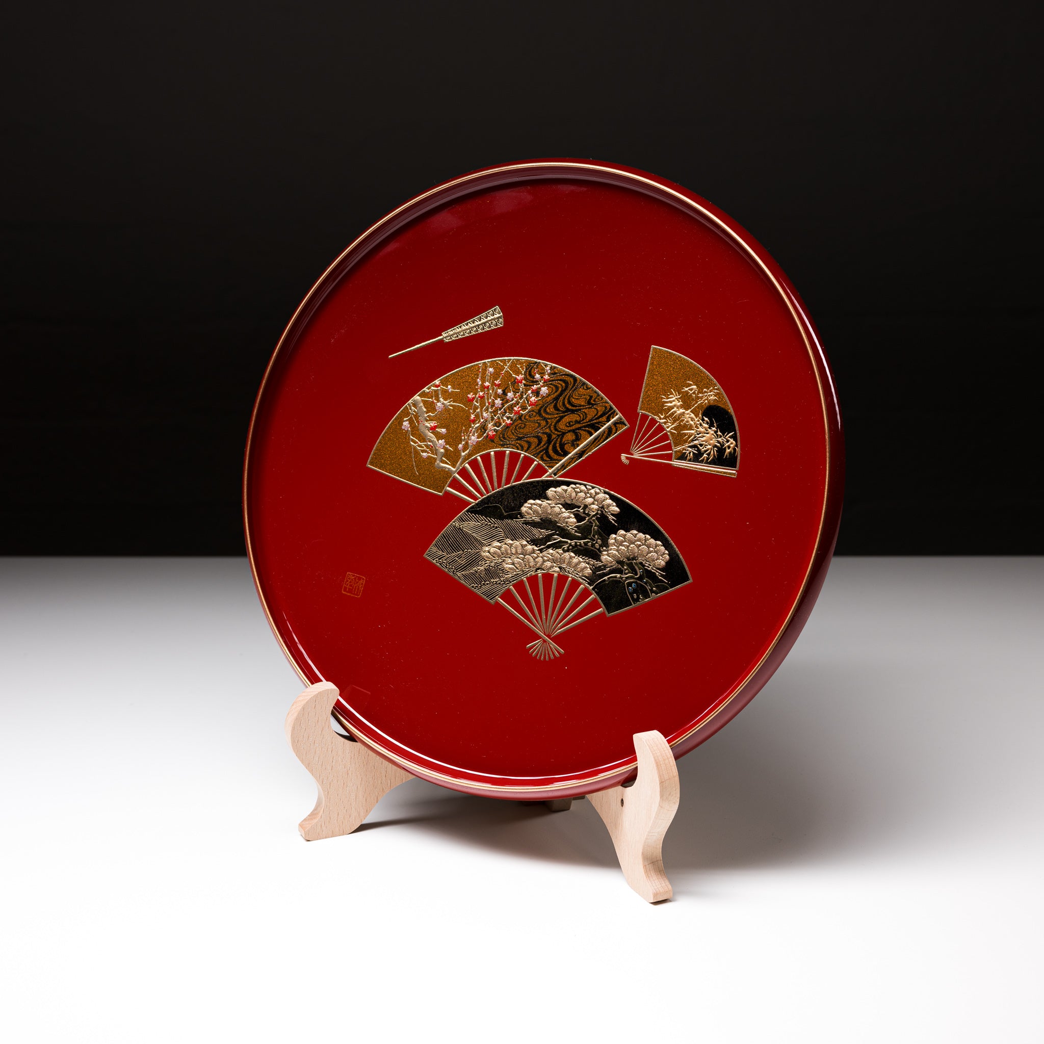 Modern Yamanaka Lacquerware Tray - Handcrafted Gold Fan Design - 30cm Round Serving Tray - Perfect for Tea Ceremony, Sushi Presentation & Home Decor