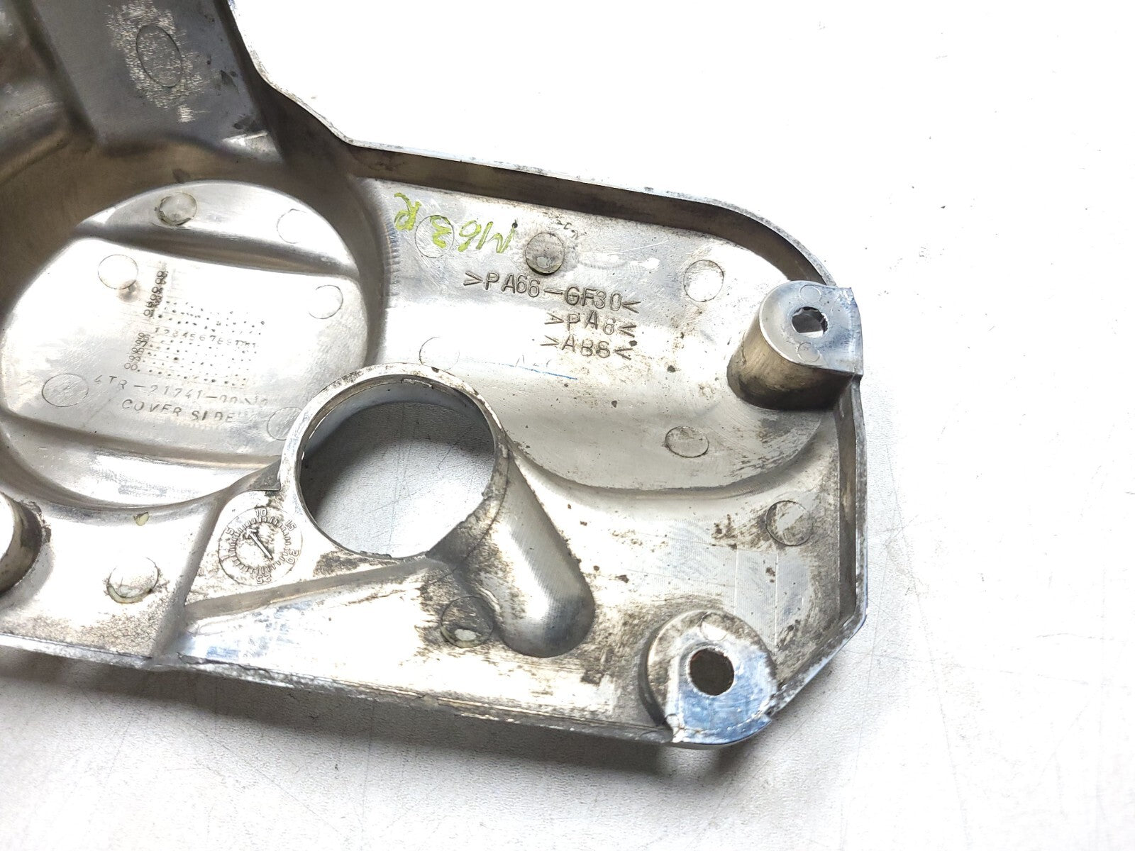 Yamaha V Star 650 XVS650 Classic Right Engine Cover OEM Replacement Part - Perfect for Motorcycle Repair & Restoration Projects