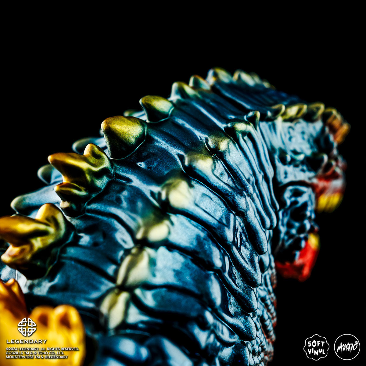 Godzilla x Kong: The New Empire Soft Vinyl Figure - Retro Titan Variant Collectible Toy for Movie Fans & Pop Culture Enthusiasts | Perfect for Display, Gifts & Anime Collections