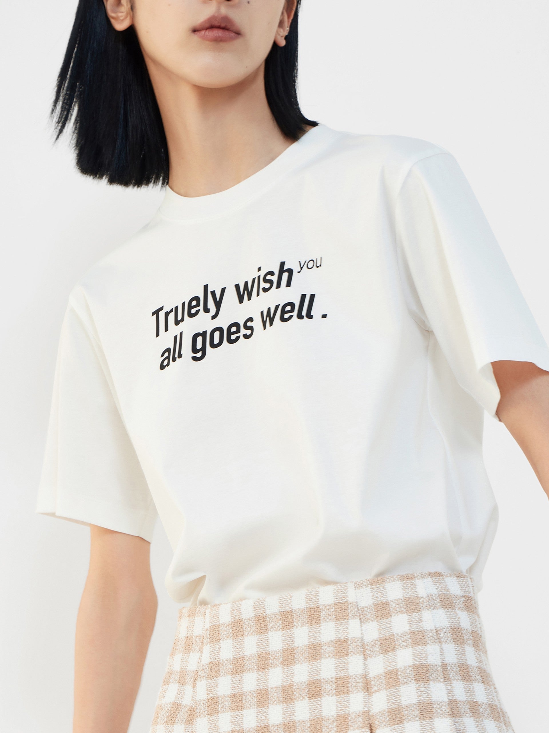 Custom Letter Print Cotton T-Shirt for Men & Women - Soft & Comfortable Casual Tee for Everyday Wear, Street Style, and Graphic Outfits