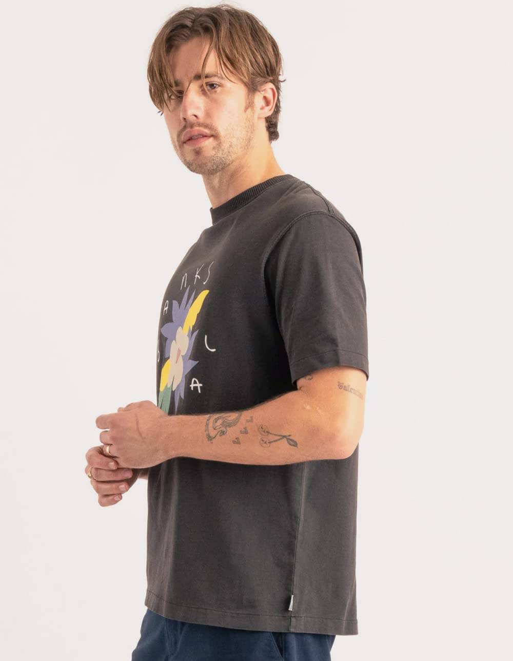 BANKS JOURNAL Islands Trader T-Shirt - Premium Black Cotton Tee for Men | Casual Wear, Beach Outfits & Street Style