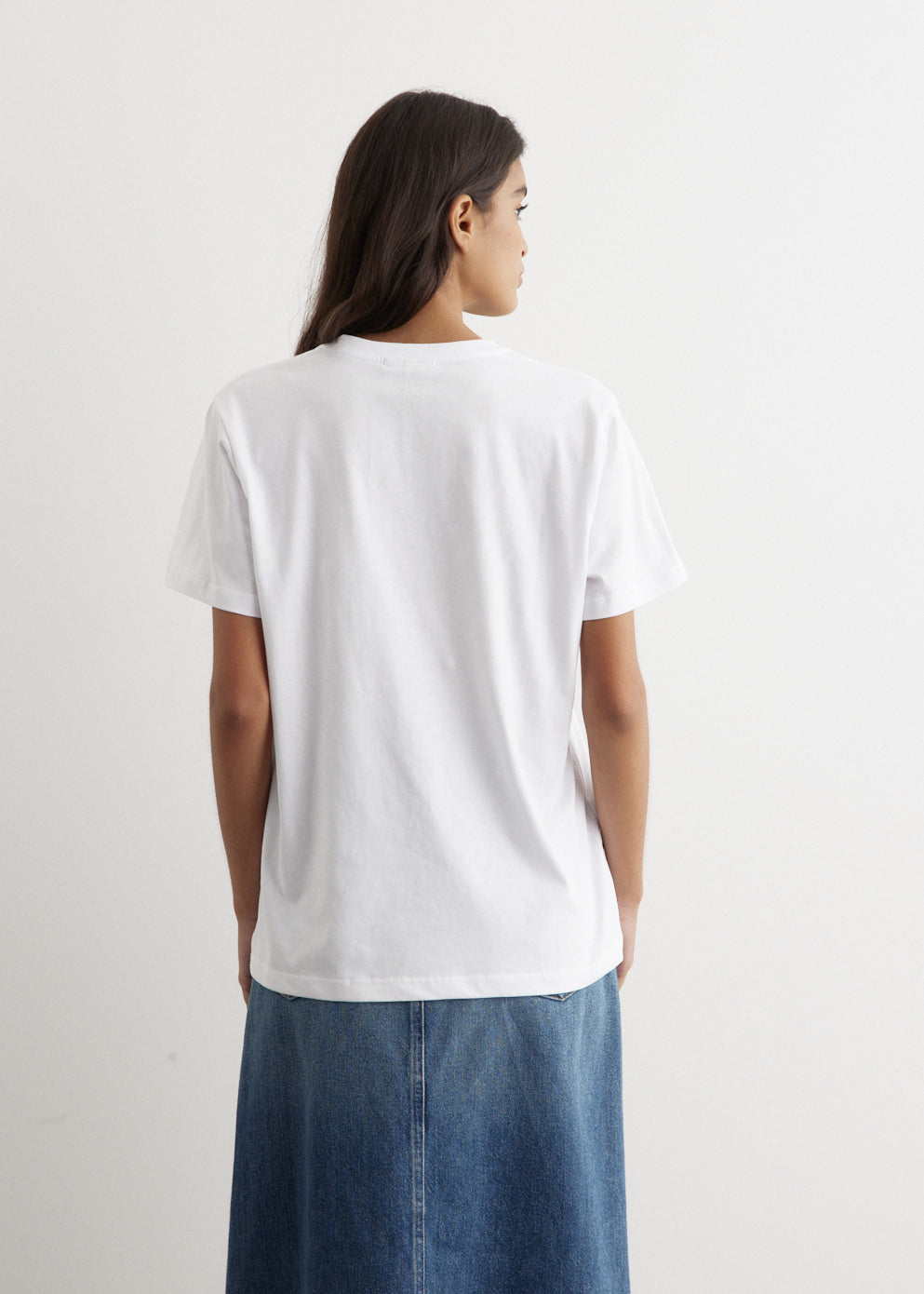 Soft Basic Yellow Bunny Relaxed Fit T-Shirt for Women & Men - Casual Comfort Wear for Everyday, Lounge & Sleep