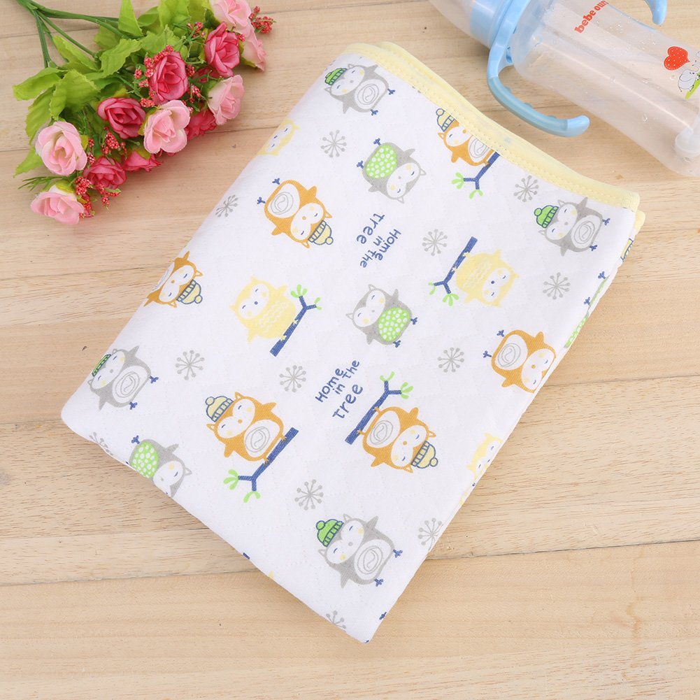 **Waterproof Crib Mattress Protector - Reusable Incontinence Pads for Kids & Adults - Washable Bed Pads for Leak Protection (Yellow Hemming, Medium) - Ideal for Nighttime Use, Travel & Daycare**