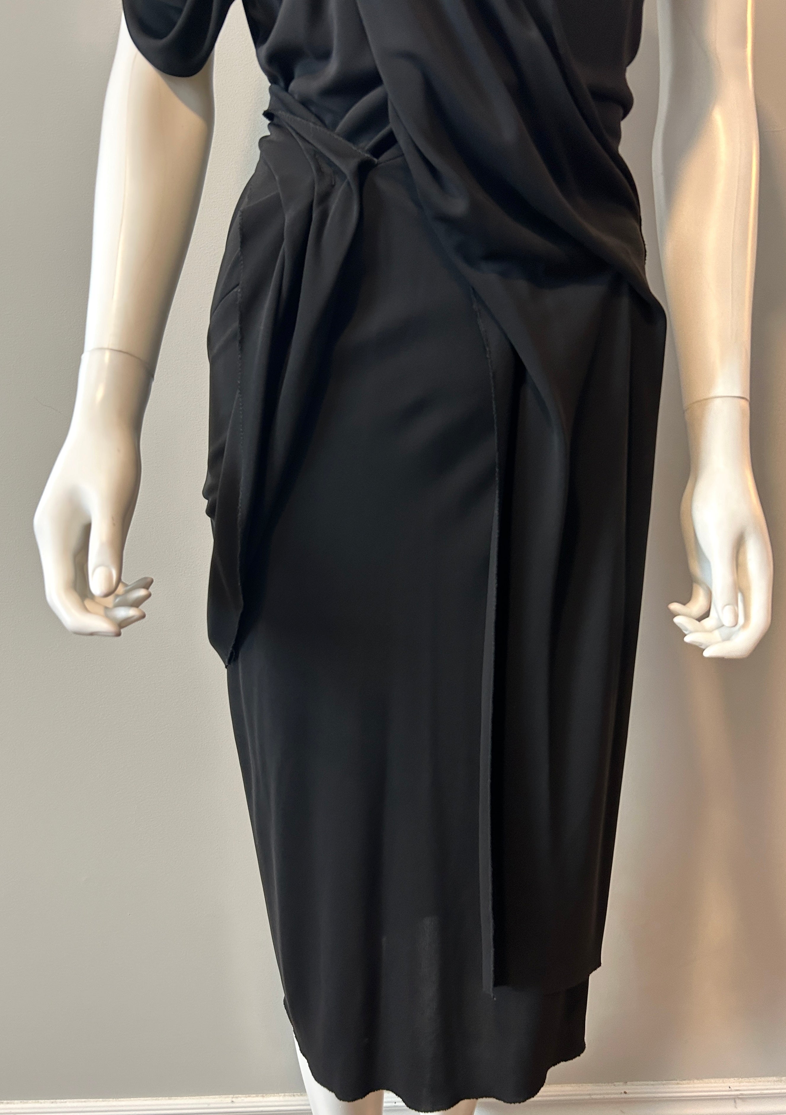 Roland Mouret Women's Dress Size 10 | Elegant Evening Gown for Parties, Weddings & Special Occasions