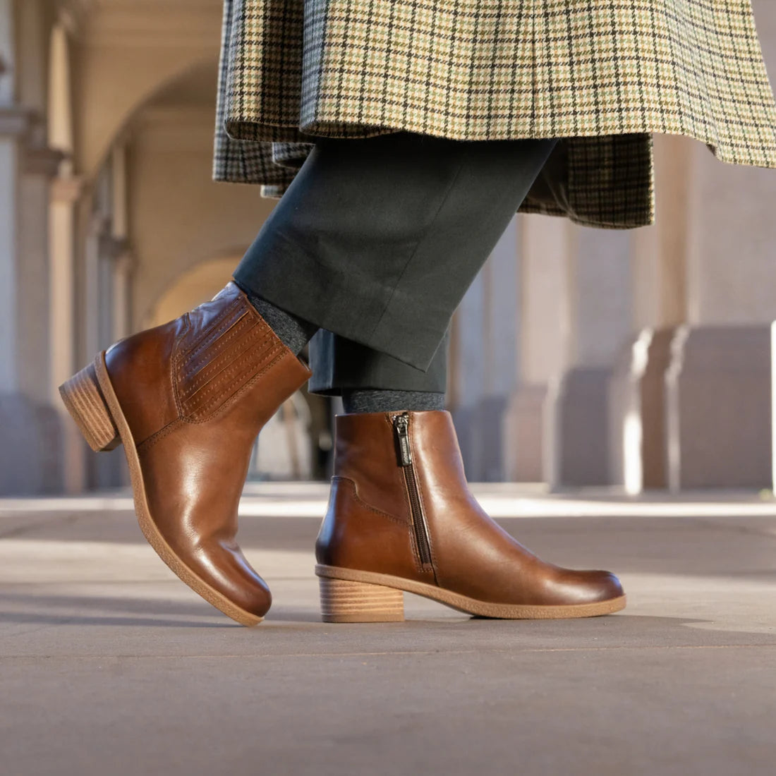 DANSKO DAISIE TAN Waterproof Leather Slip-On Clogs for Women - Comfortable Non-Slip Nursing Shoes for Healthcare Workers & Teachers | Final Sale