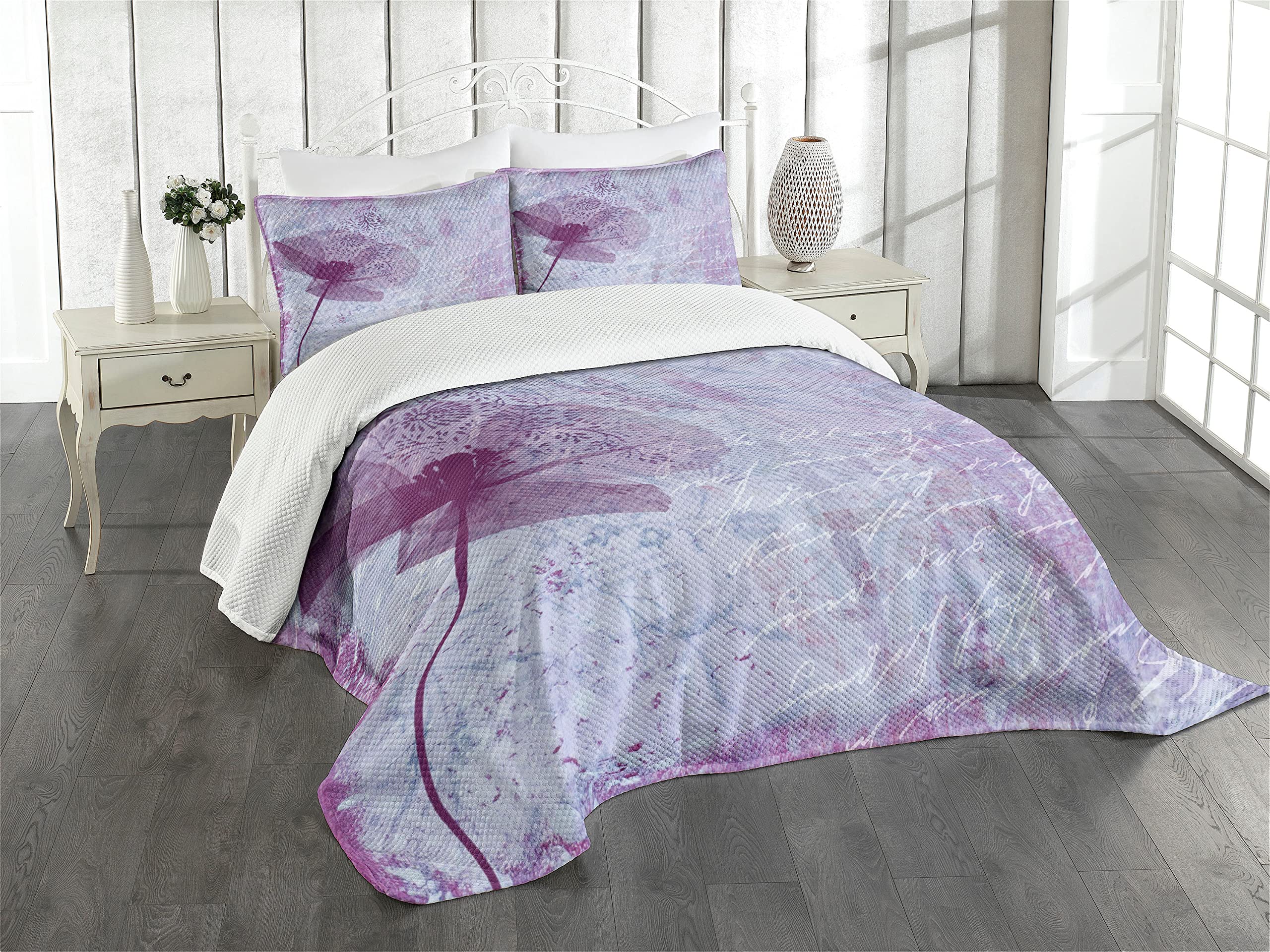 Ambesonne Poppy Flower Bedspread Set - Vintage Floral 3-Piece Bedding with Poetry Pattern (King Size, Lilac) for Romantic Bedroom Decor | Perfect for Master Bedrooms, Guest Rooms & Bohemian Style Homes