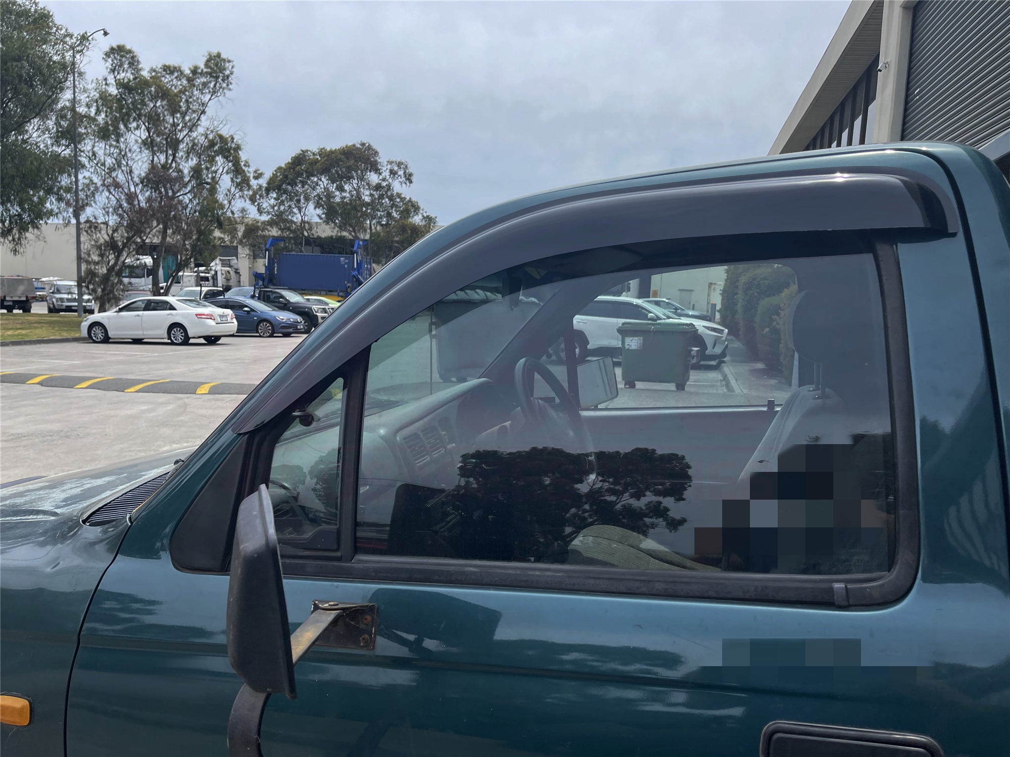 Toyota Hilux Single Cab 1997-2005 Weather Shields - Durable Rain Guards & Window Deflectors for All-Weather Protection - Perfect for Off-Roading, Camping & Daily Driving