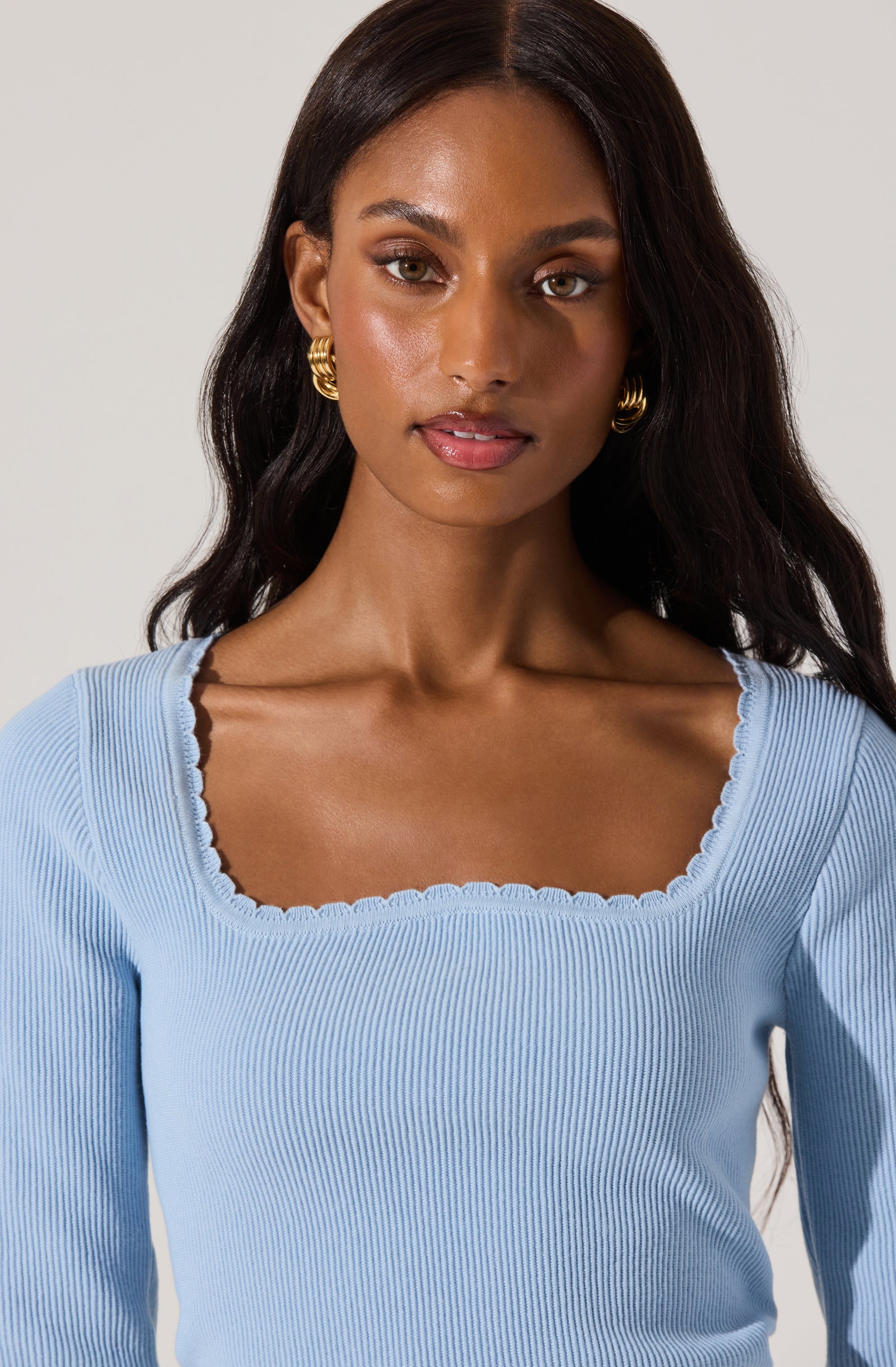 Scallop Trim Ribbed Knit Top Women's Casual T-Shirt for Everyday Wear & Layering | Trendy Fall Fashion Essential