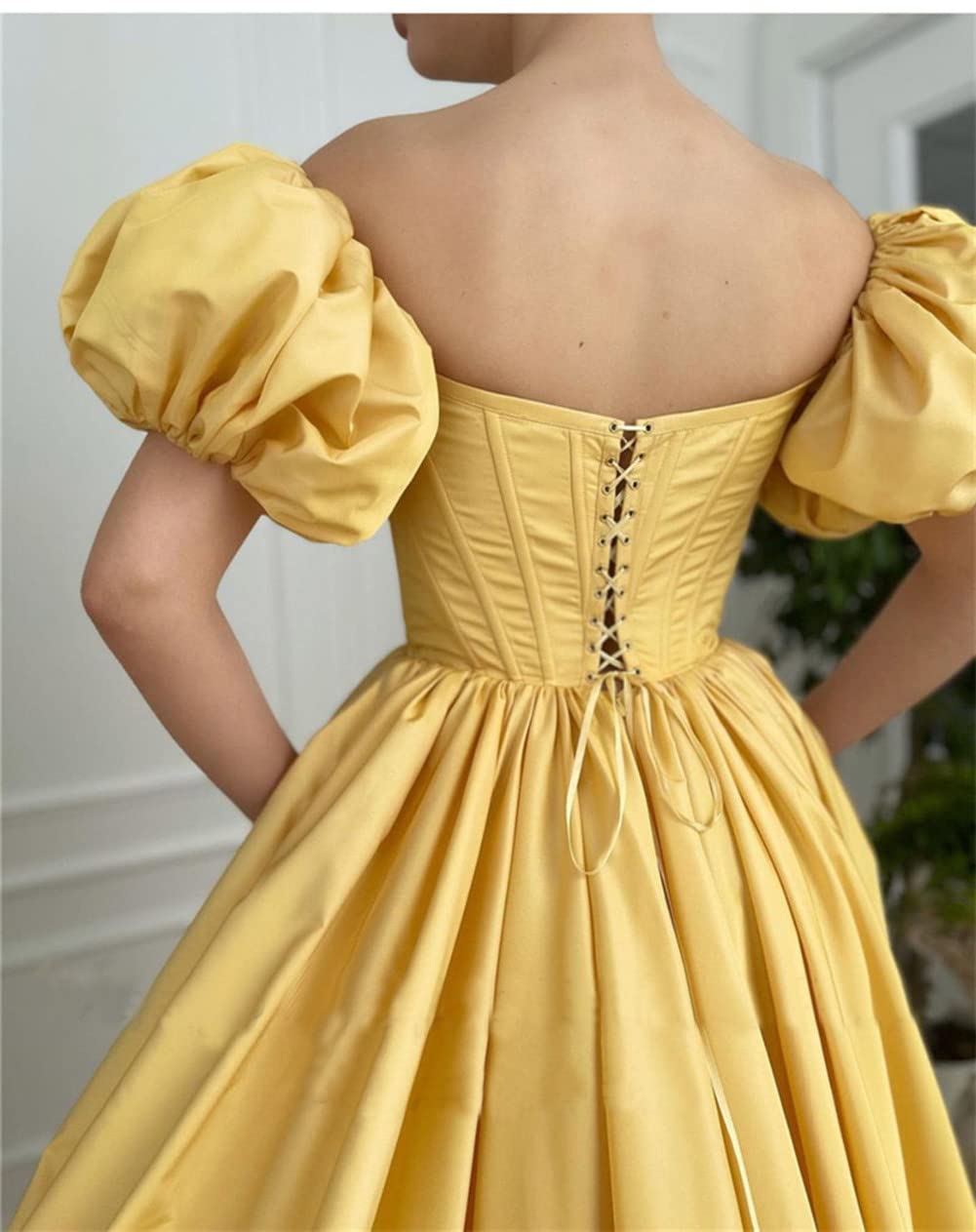 Emanni Women's Satin Formal Evening Dress with Puff Sleeves & Pockets - Elegant Short Prom Gown in Yellow for Cocktail Parties, Weddings & Special Occasions