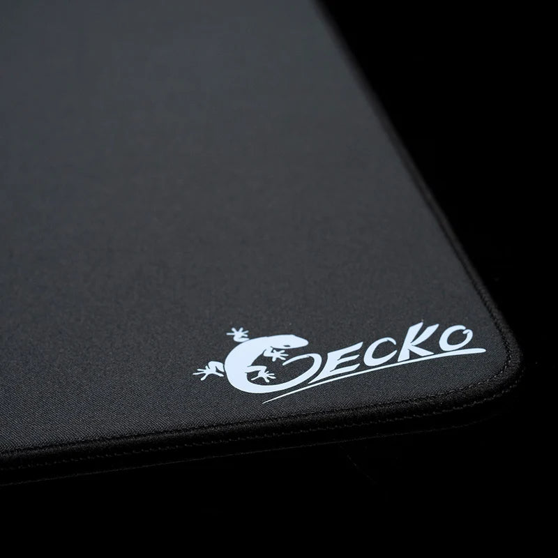 ERRENNIR Gecko Gaming Mouse Pad - Large Non-Slip RGB Mouse Mat for PC, Laptop, Computer Gaming - Perfect for Esports, FPS, MOBA & Office Work