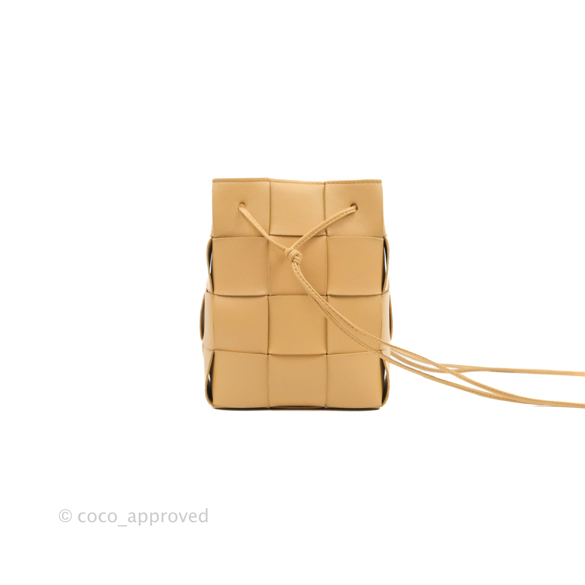 Bottega Veneta Small Cassette Bucket Bag in Almond Lambskin Leather - Luxury Crossbody Purse for Women, Perfect for Date Night & Evening Events