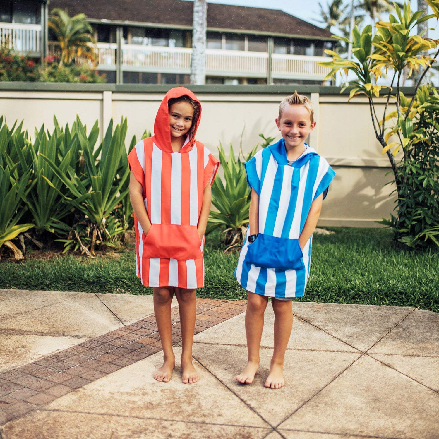 Dock & Bay Kids Hooded Poncho - Super Absorbent Quick Dry Beach Towel for Swimming Pool & Outdoor Activities - Compact Lightweight Travel Towel with Carry Bag - Mini Collection (Multiple Sizes) - Perfect for Beach Days, Pool Parties & Family Vacations
