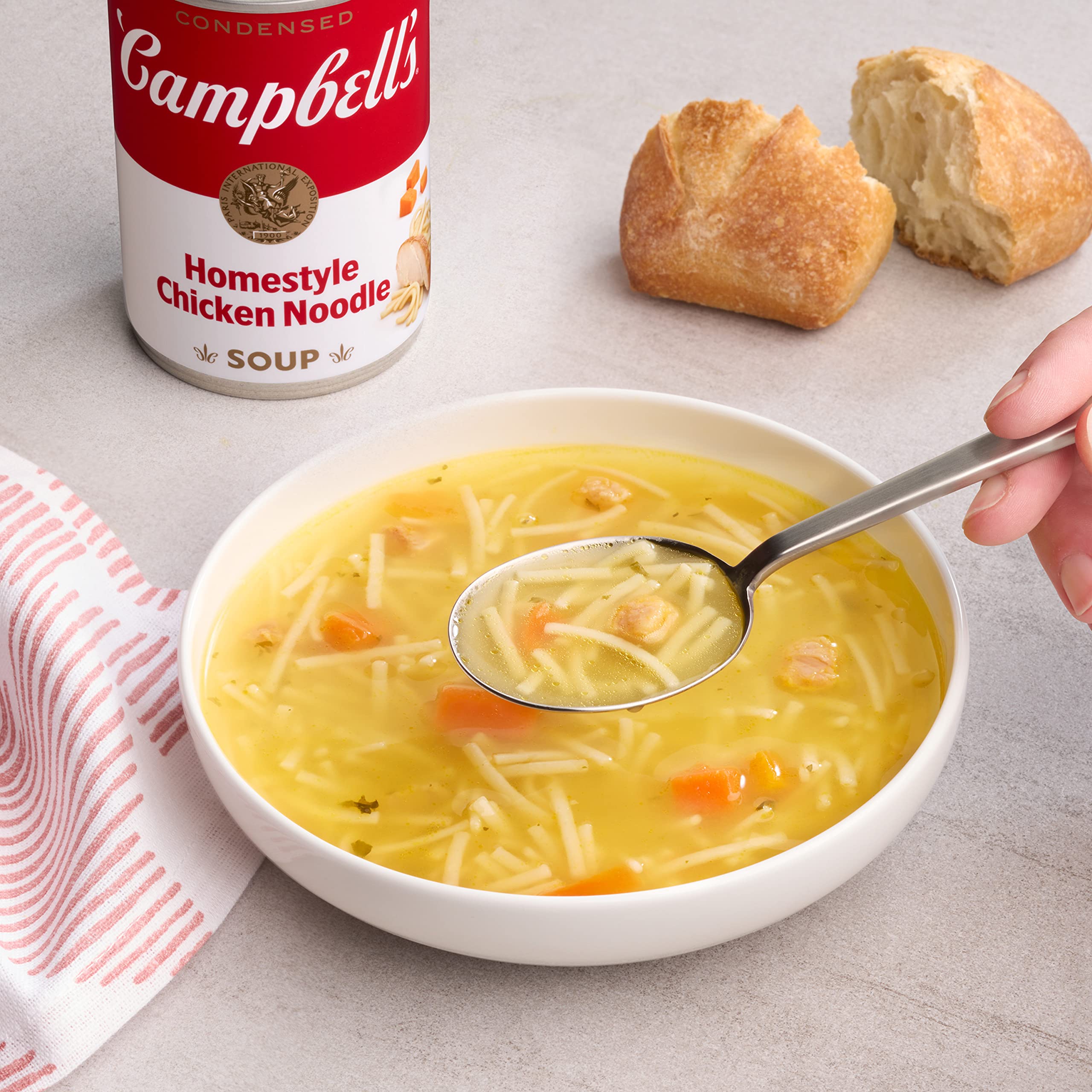 Campbell's Homestyle Chicken Noodle Soup - 10.5 oz Canned Soup (4-Pack) | Quick & Easy Meal, Lunch, Dinner, Comfort Food for Cold Days & Busy Weeknights