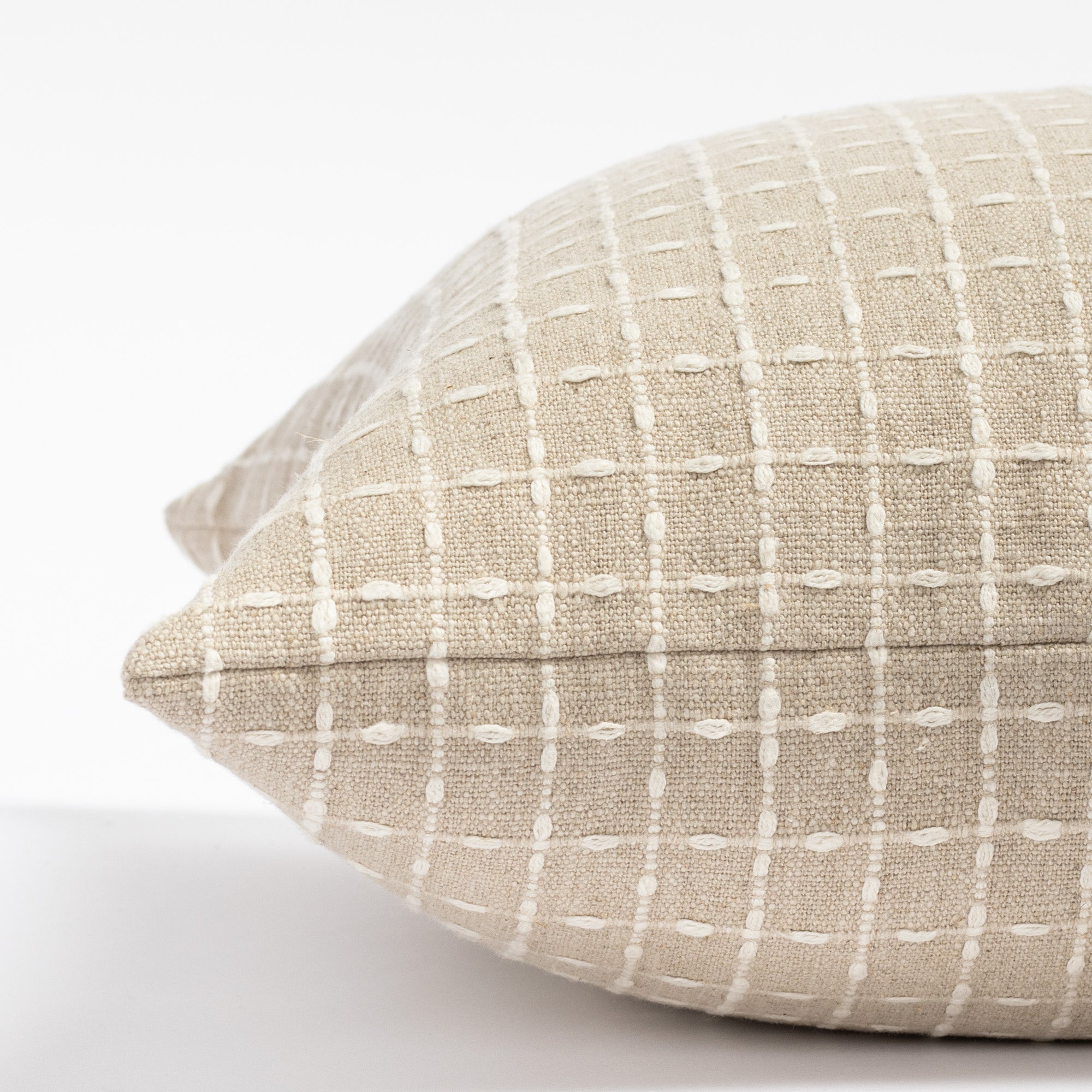 Premium 20x20 Inch Natural Cotton Throw Pillow - Soft & Breathable for Sofa, Bed, or Outdoor Decor - Chase Collection