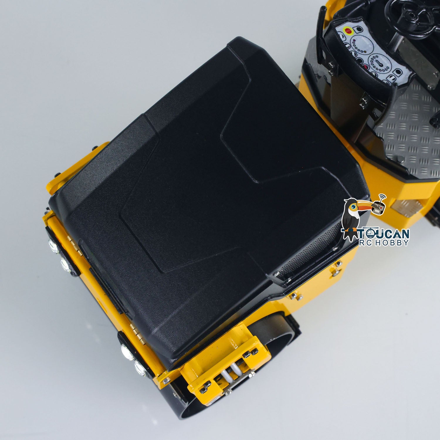 1/14 Scale Metal RC Electric Road Roller BW120AD - RTR Remote Control Construction Vehicle Model with Flysky ST8 Radio, Battery & Light System - Perfect for Construction Site Simulation & Hobby Collection