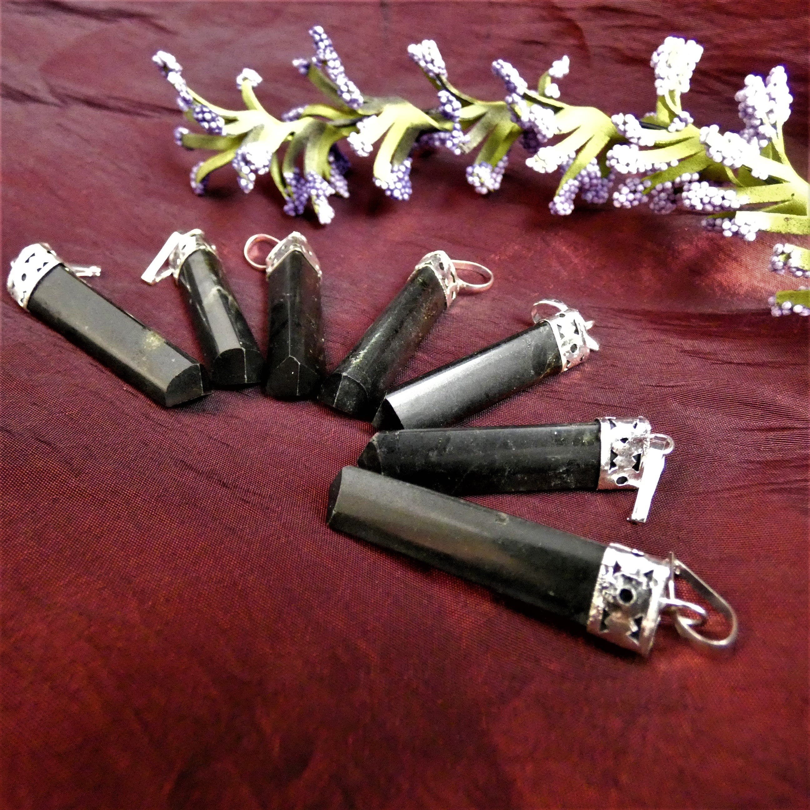 Black Tourmaline Pendant Necklace - Natural Healing Crystal Jewelry for Protection & Stress Relief - Perfect for Meditation, Energy Cleansing & Spiritual Gifts