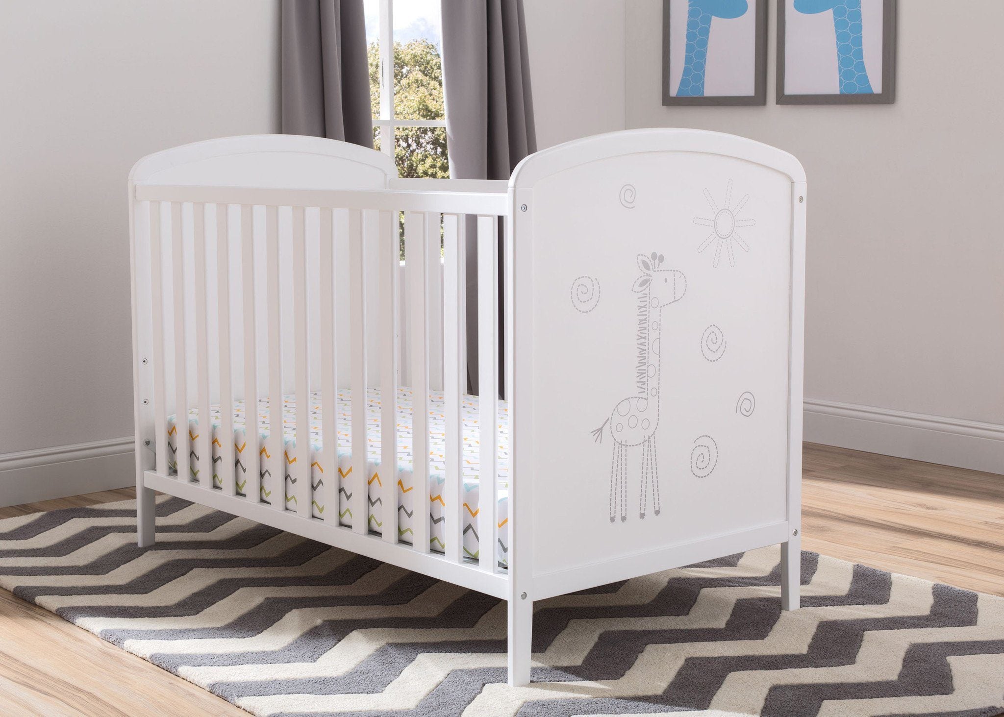 Modbaby 3-in-1 Convertible Baby Crib with Toddler Bed & Daybed Conversion - Safe & Stylish Nursery Furniture for Newborns to Toddlers | Perfect for Small Spaces & Modern Nurseries
