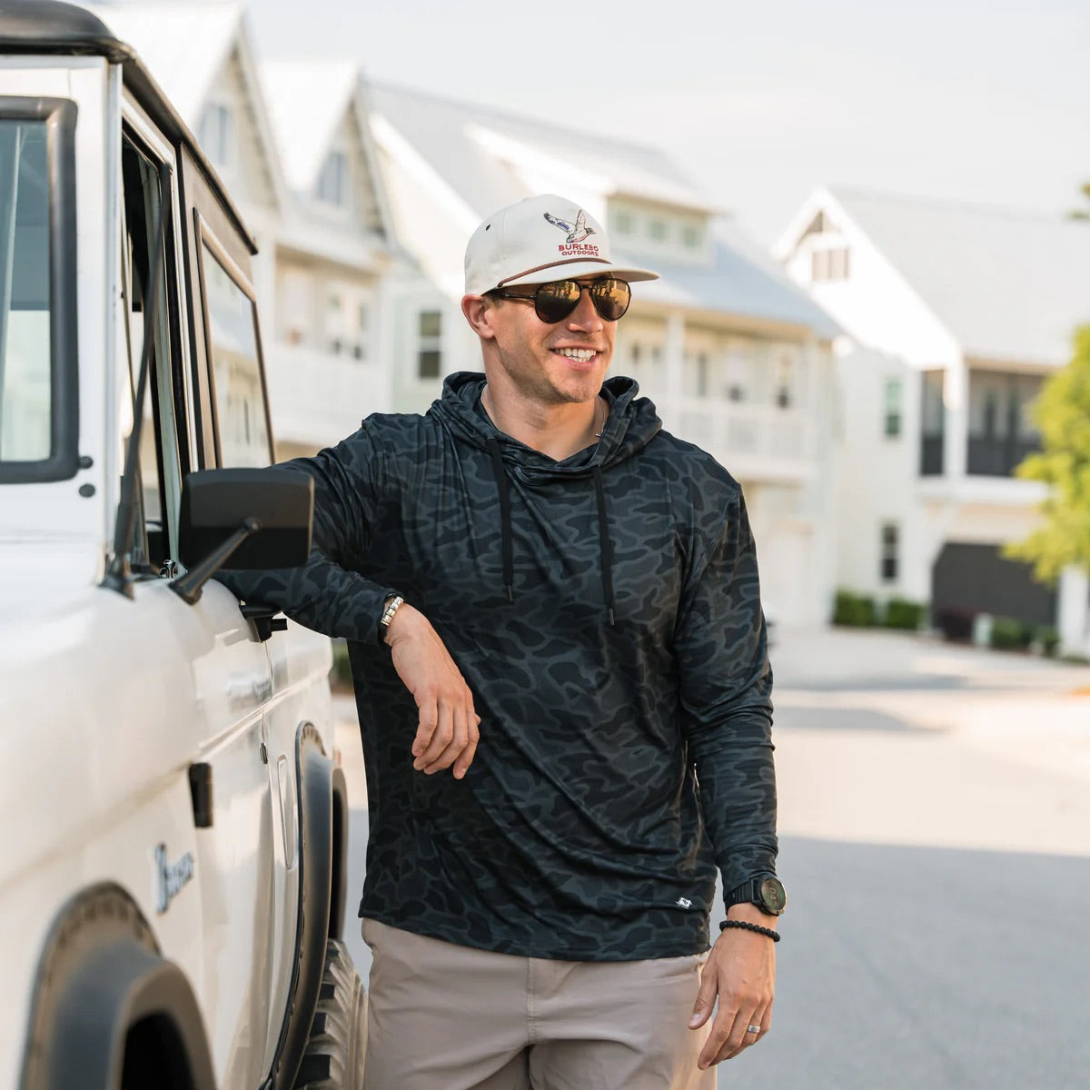 High-Performance Hoodie for Men & Women - Lightweight, Breathable & Moisture-Wicking Activewear - Perfect for Gym, Running, Hiking & Outdoor Sports