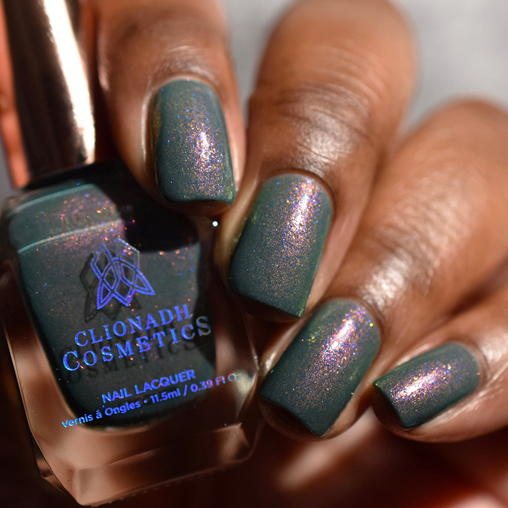 Premium Hippocampus Nail Polish - Long Lasting Vegan Nail Lacquer with High Gloss Finish - Perfect for Manicures, Pedicures & Special Occasions