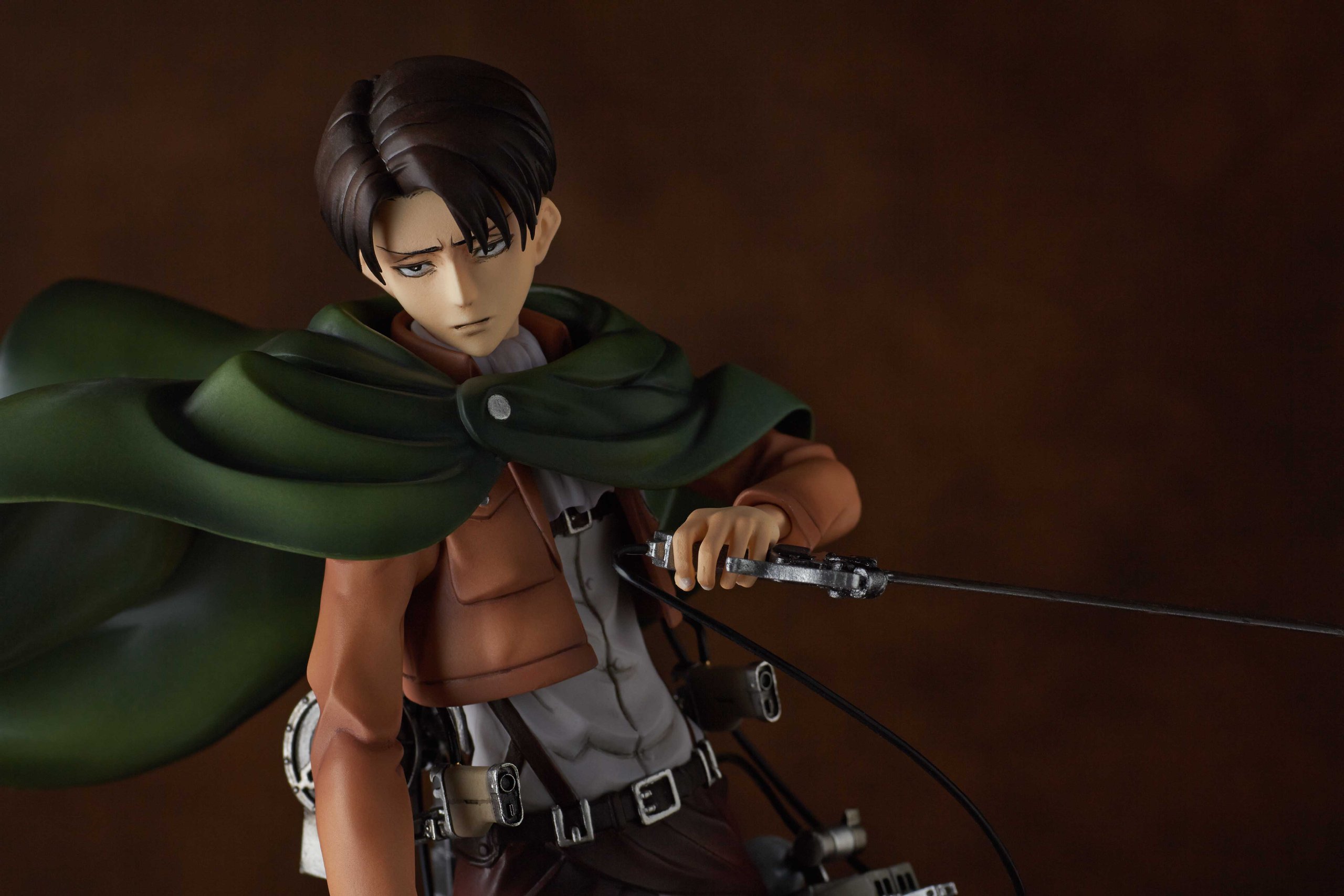 Attack on Titan Levi PVC Action Figure - 1/7 Scale Anime Collectible Model for Fans - Perfect for Display, Gifts, and Anime Enthusiast Collections