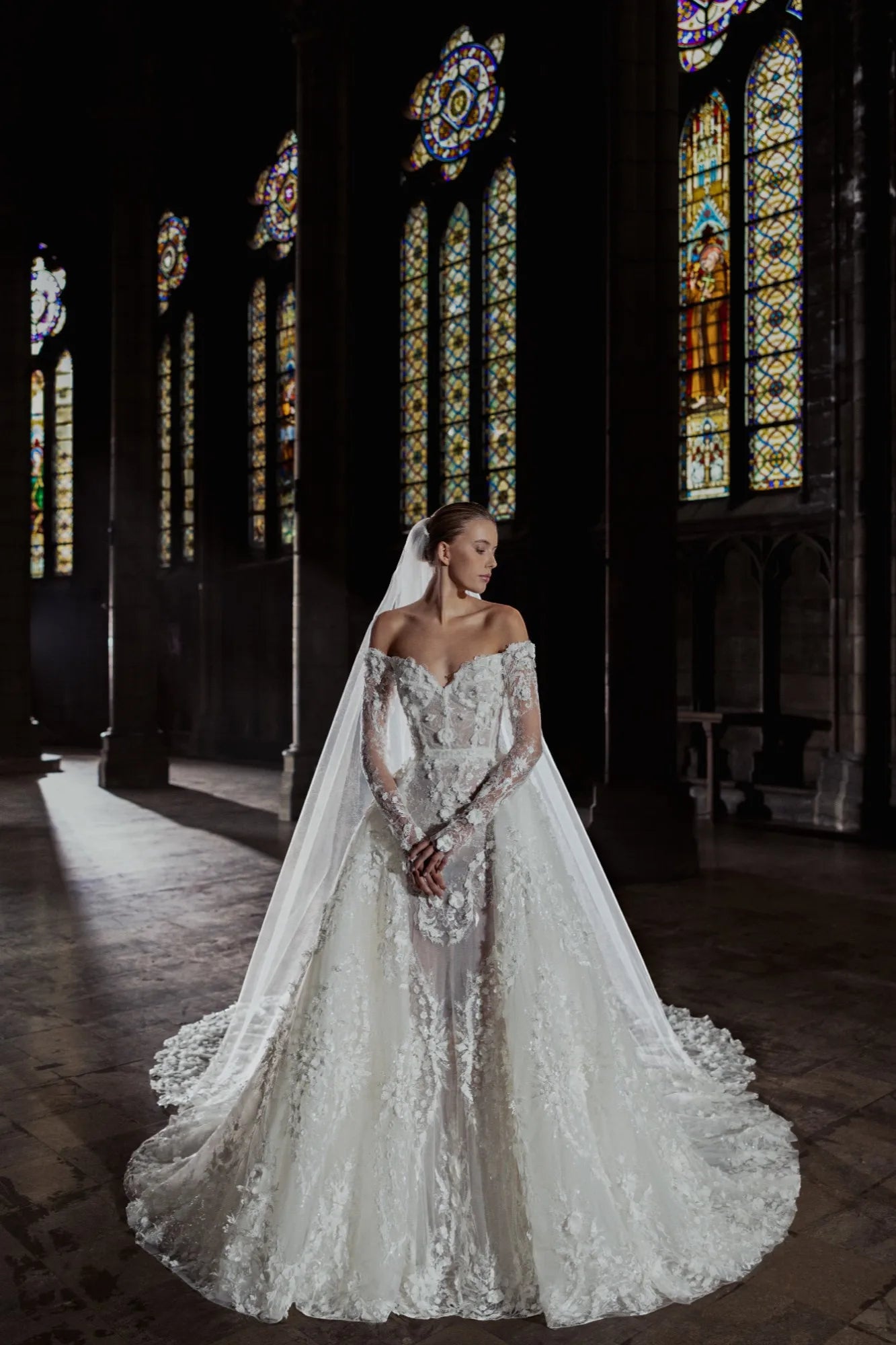 Luxury Detachable Long Sleeve Lace Mermaid Wedding Dress for Bride - Custom Made Bridal Gowns for Church Ceremony, Beach Wedding & Formal Reception