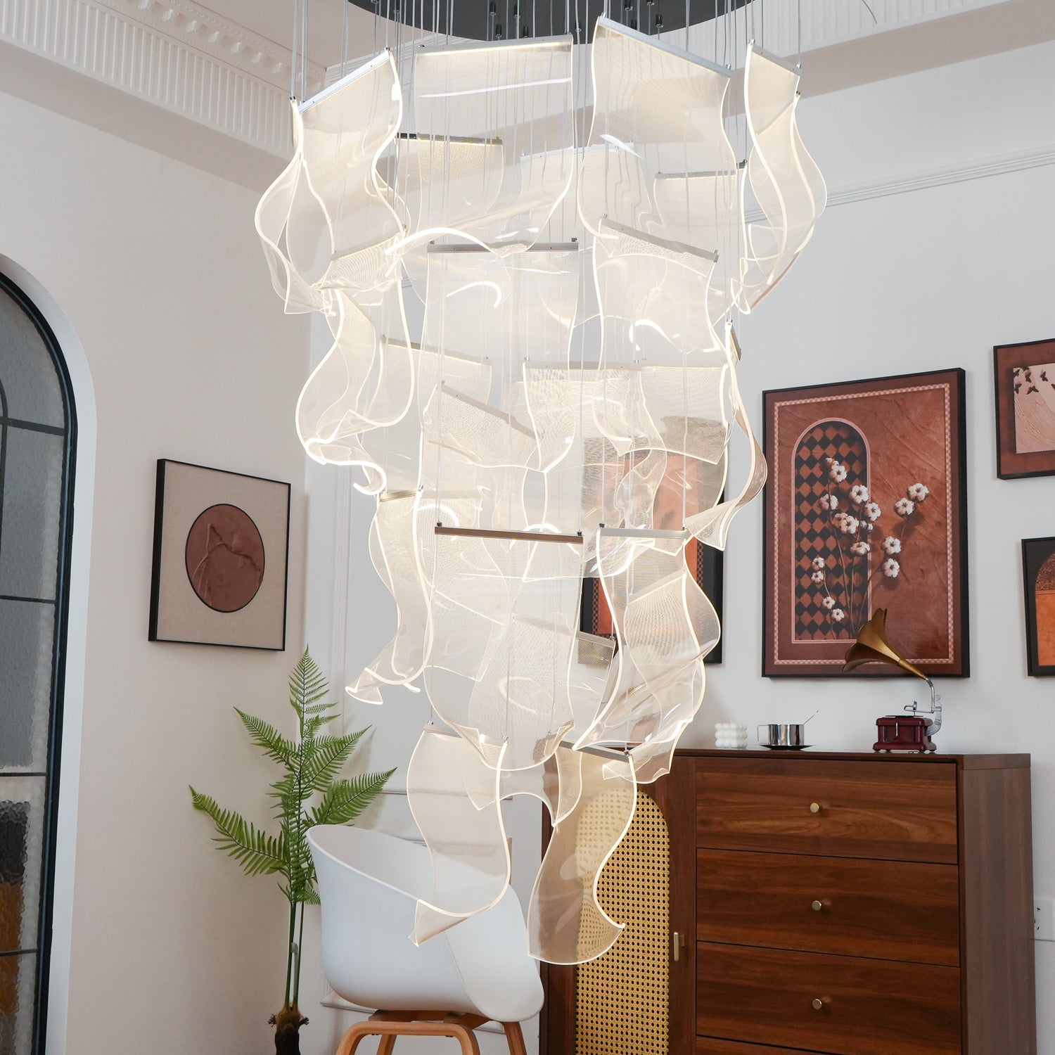 Modern Acrylic LED Chandelier - Energy Efficient Crystal Ceiling Light Fixture for Dining Room, Bedroom & Living Room Decor